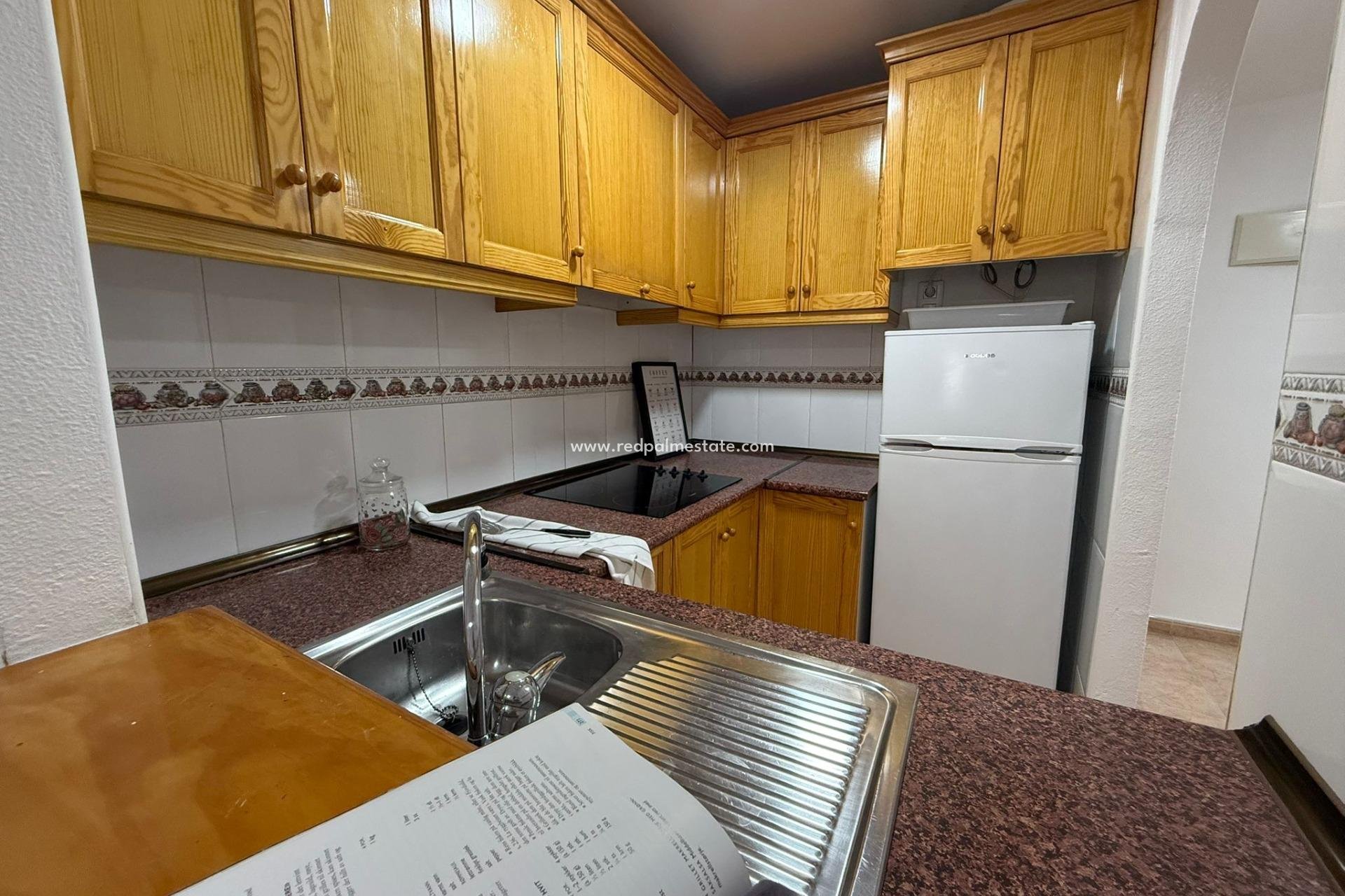 Resale - Apartments -
Torrevieja - Center