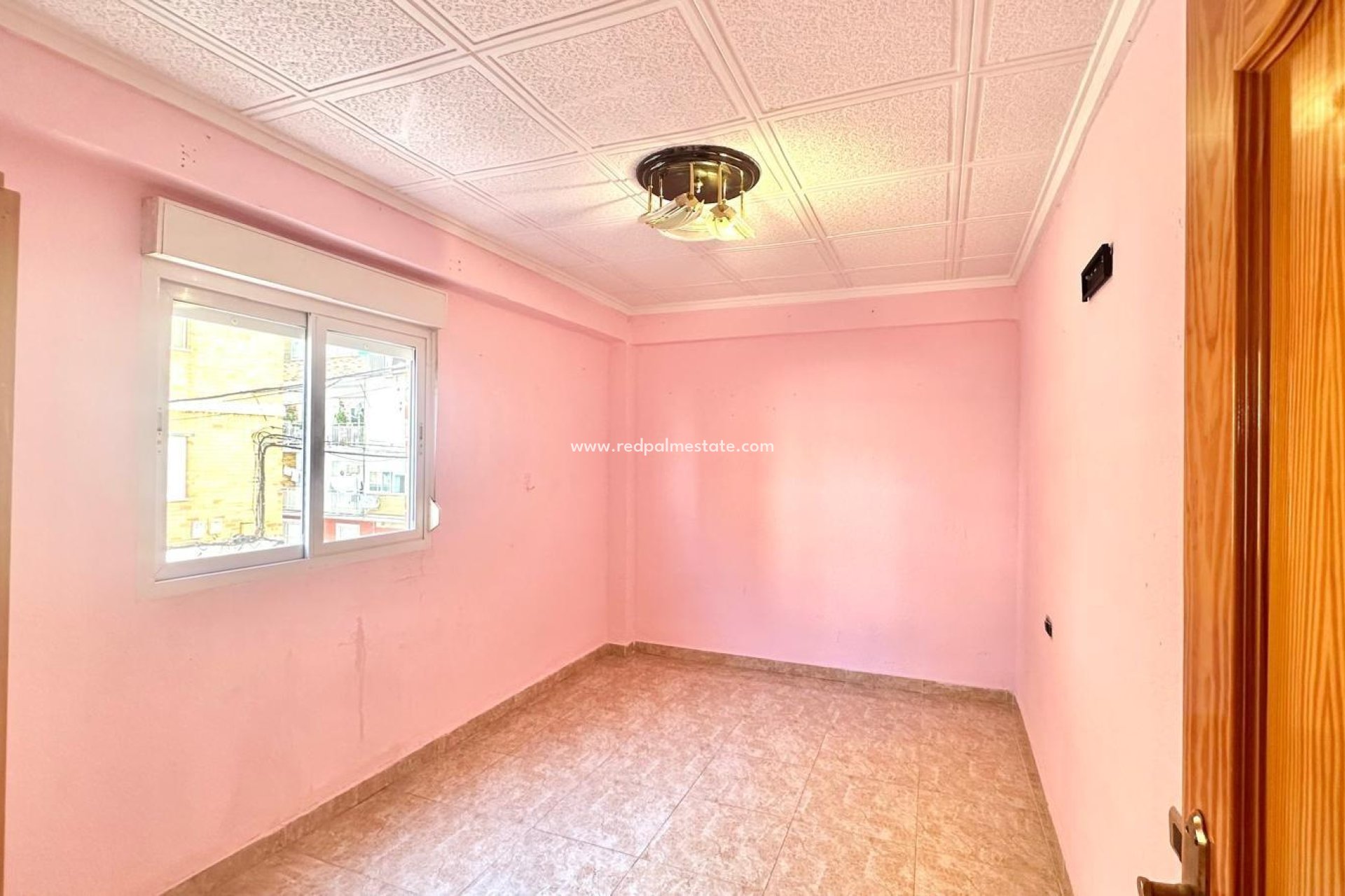 Resale - Apartments -
Torrevieja - Center