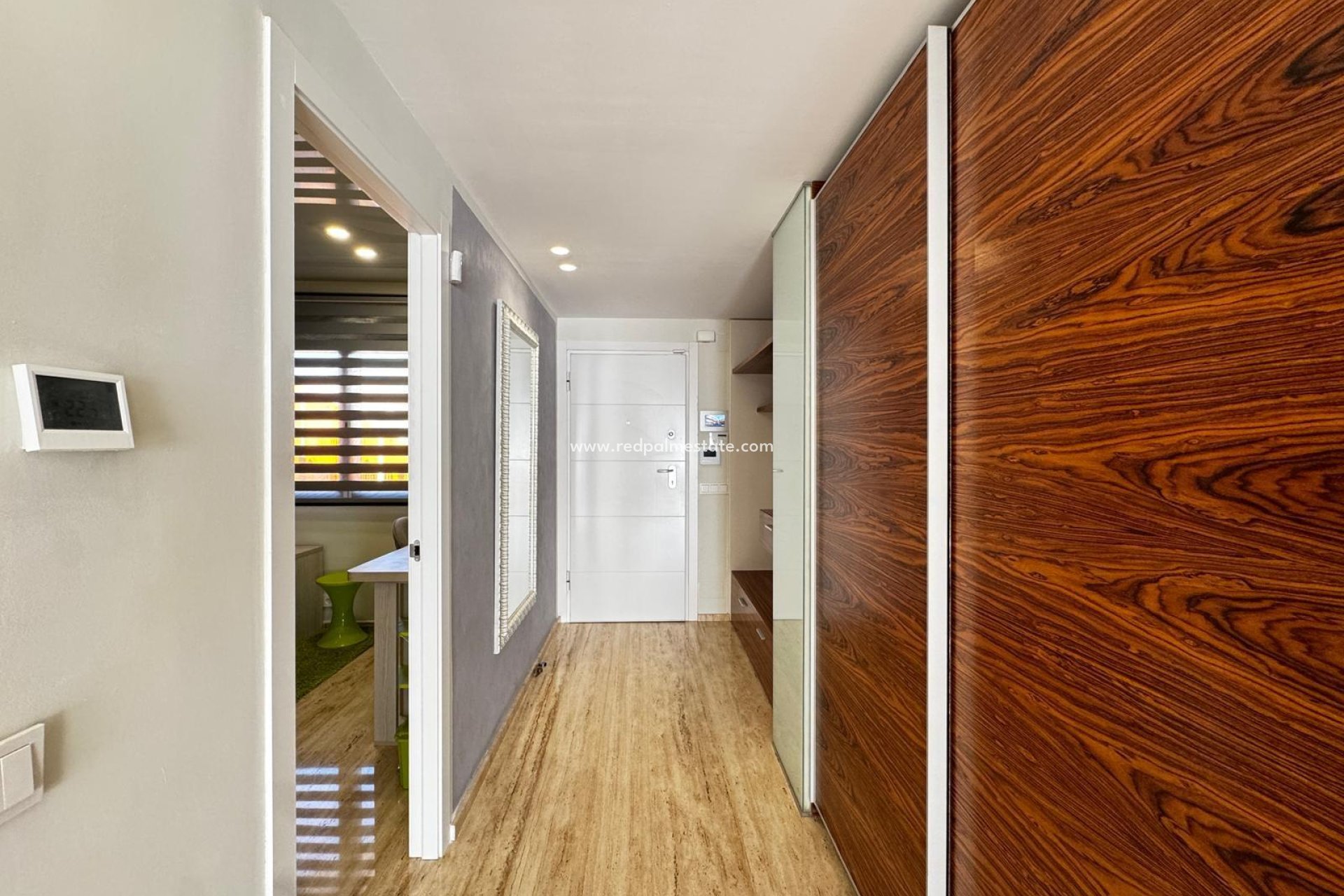 Resale - Apartments -
Torrevieja - Center