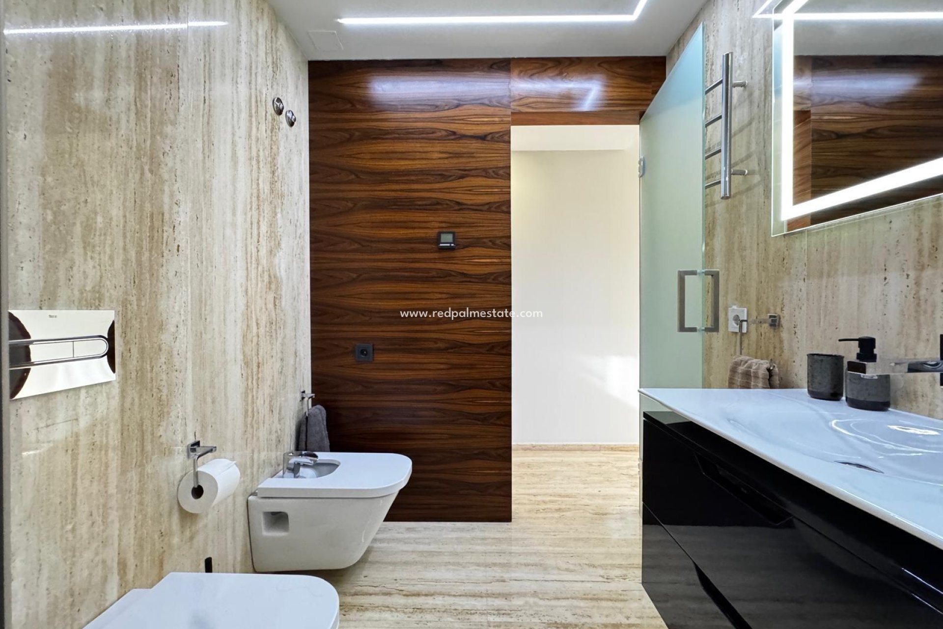 Resale - Apartments -
Torrevieja - Center