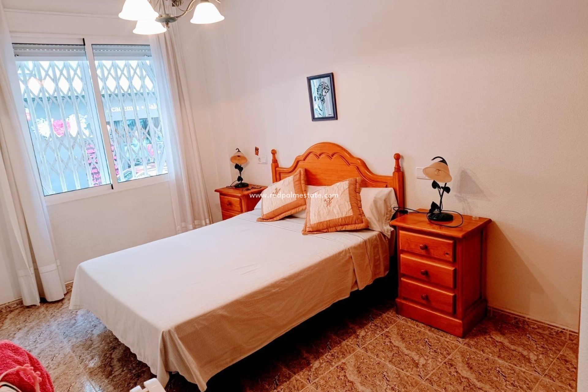 Resale - Apartments -
Torrevieja - Centro Torrevieja