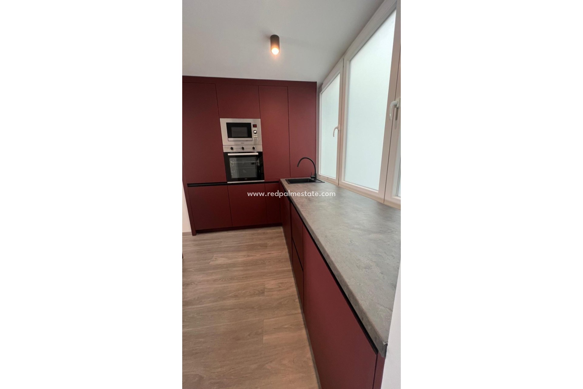 Resale - Apartments -
Torrevieja - Centro Torrevieja