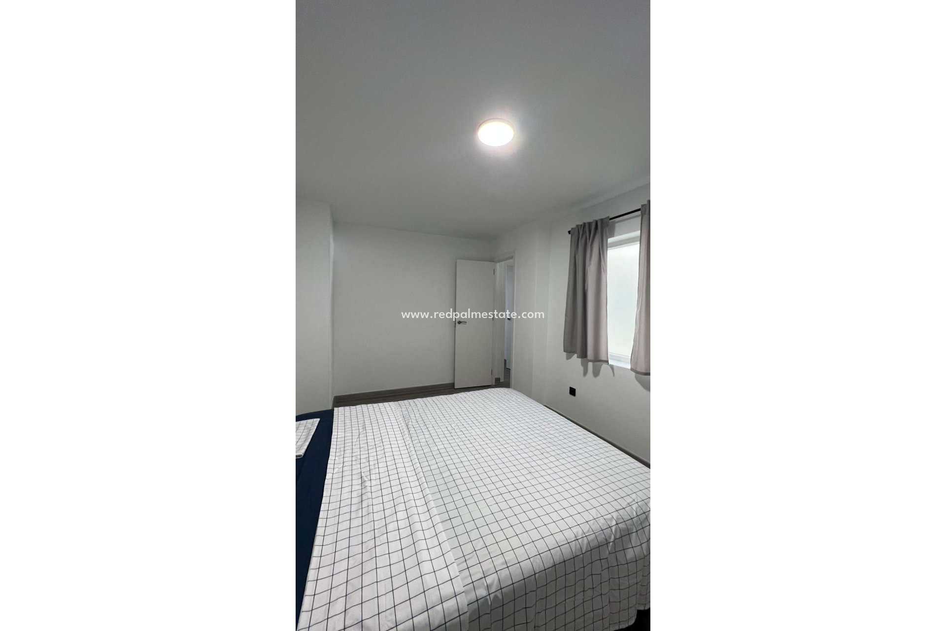 Resale - Apartments -
Torrevieja - Centro Torrevieja