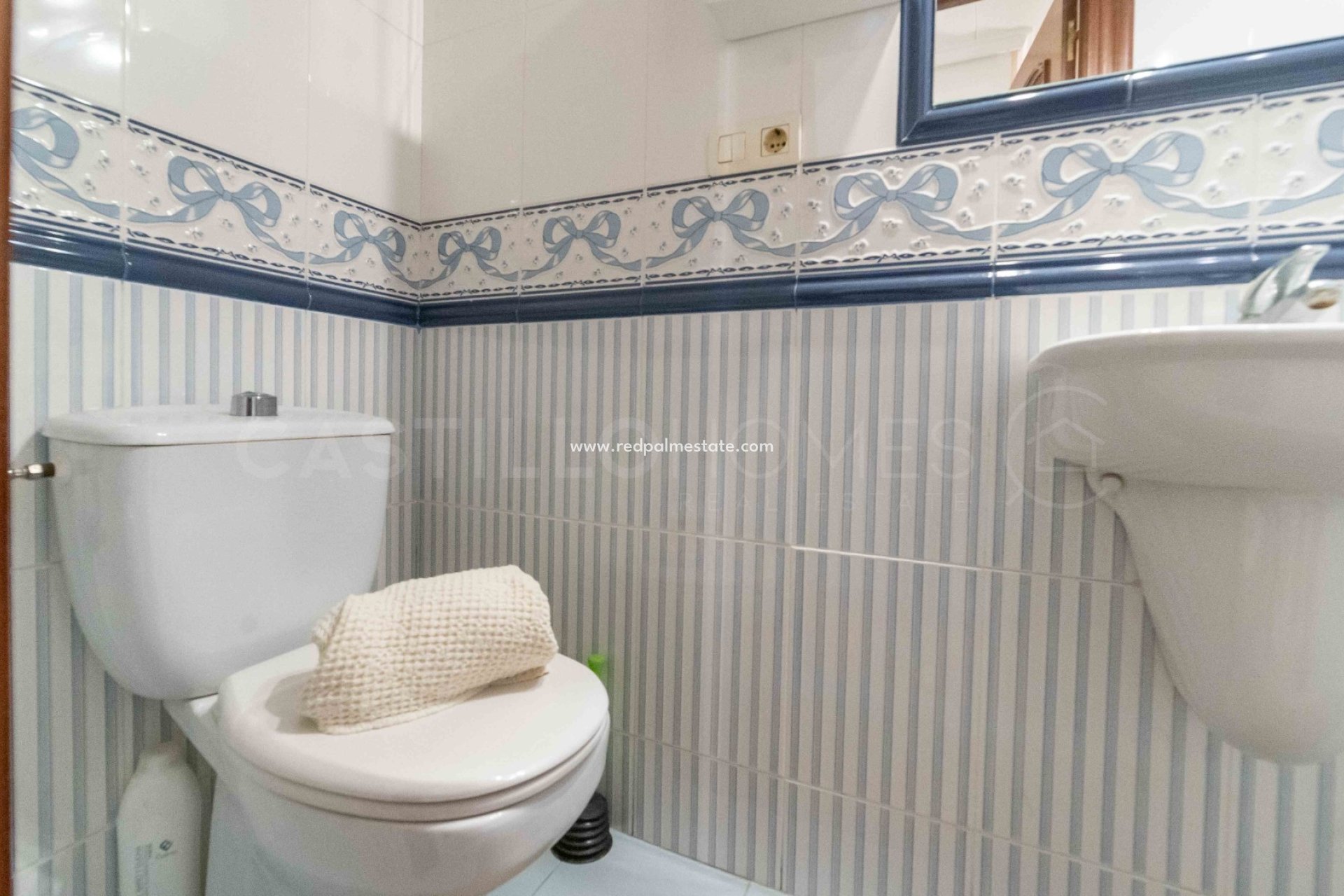 Resale - Apartments -
Torrevieja - Centro Torrevieja