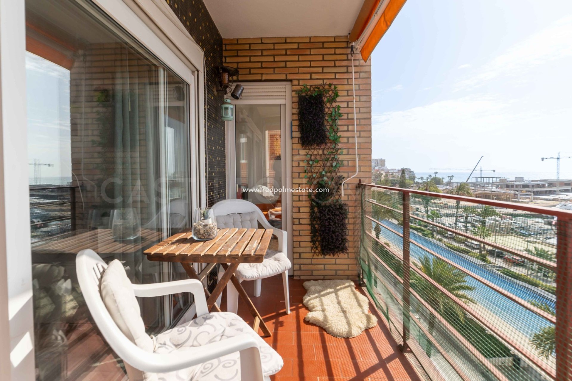 Resale - Apartments -
Torrevieja - Centro Torrevieja