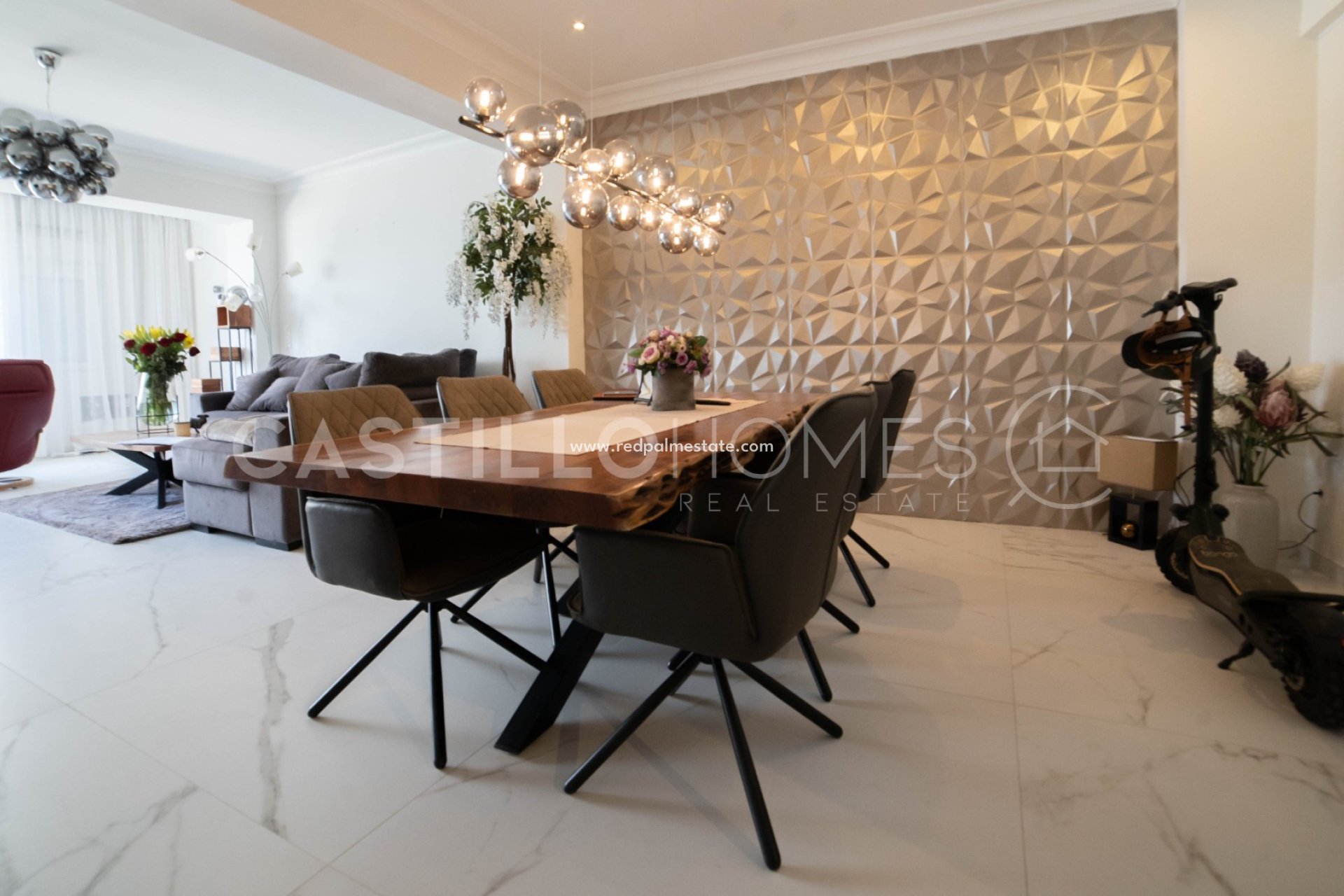 Resale - Apartments -
Torrevieja - Centro Torrevieja