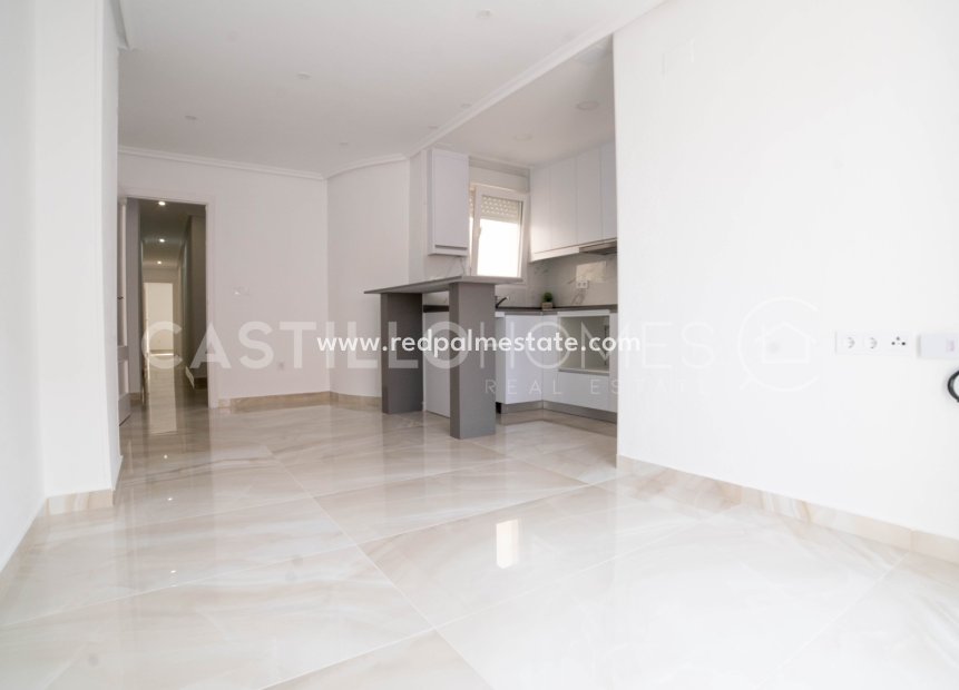 Resale - Apartments -
Torrevieja - Centro Torrevieja