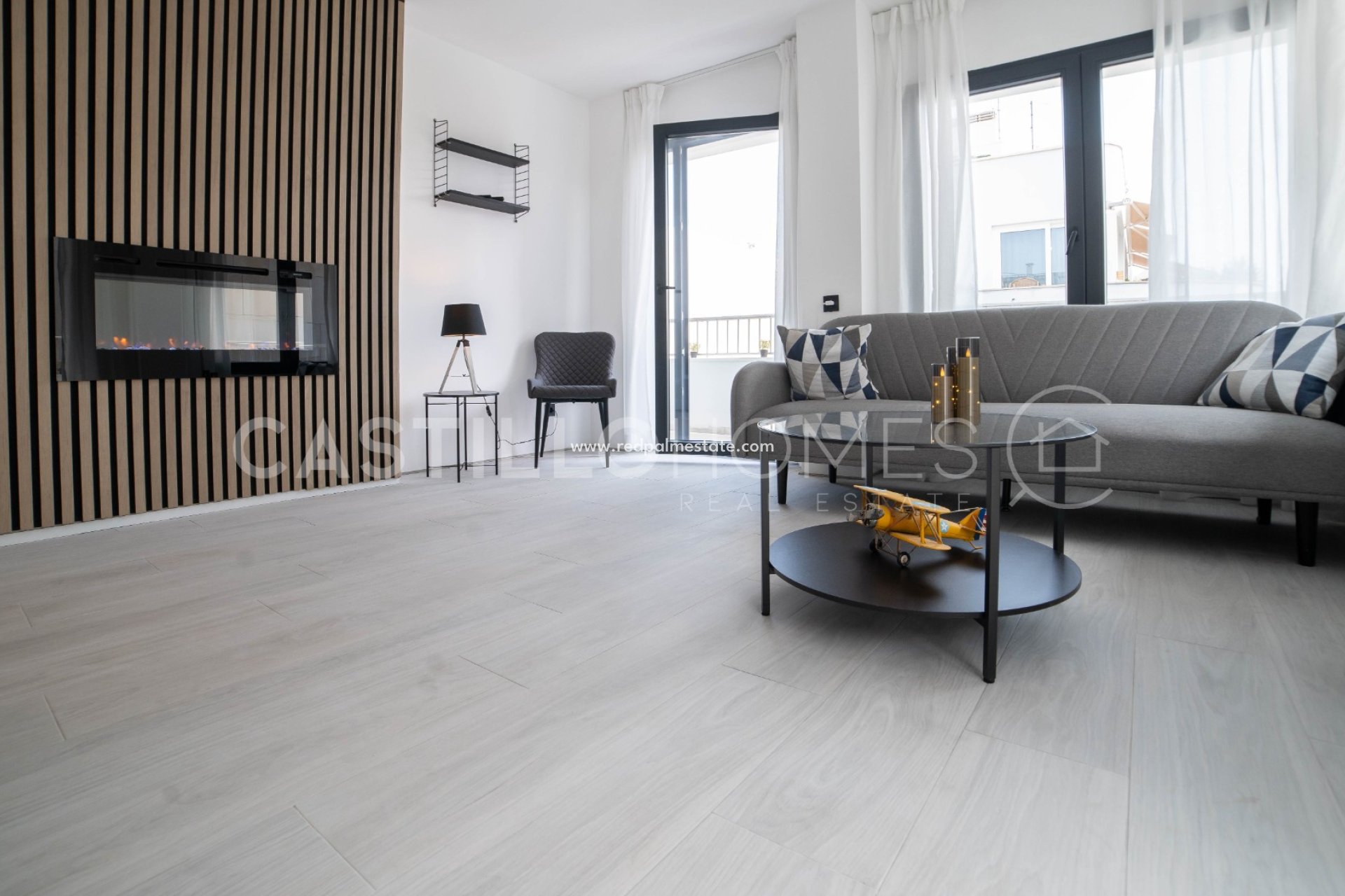 Resale - Apartments -
Torrevieja - Centro Torrevieja