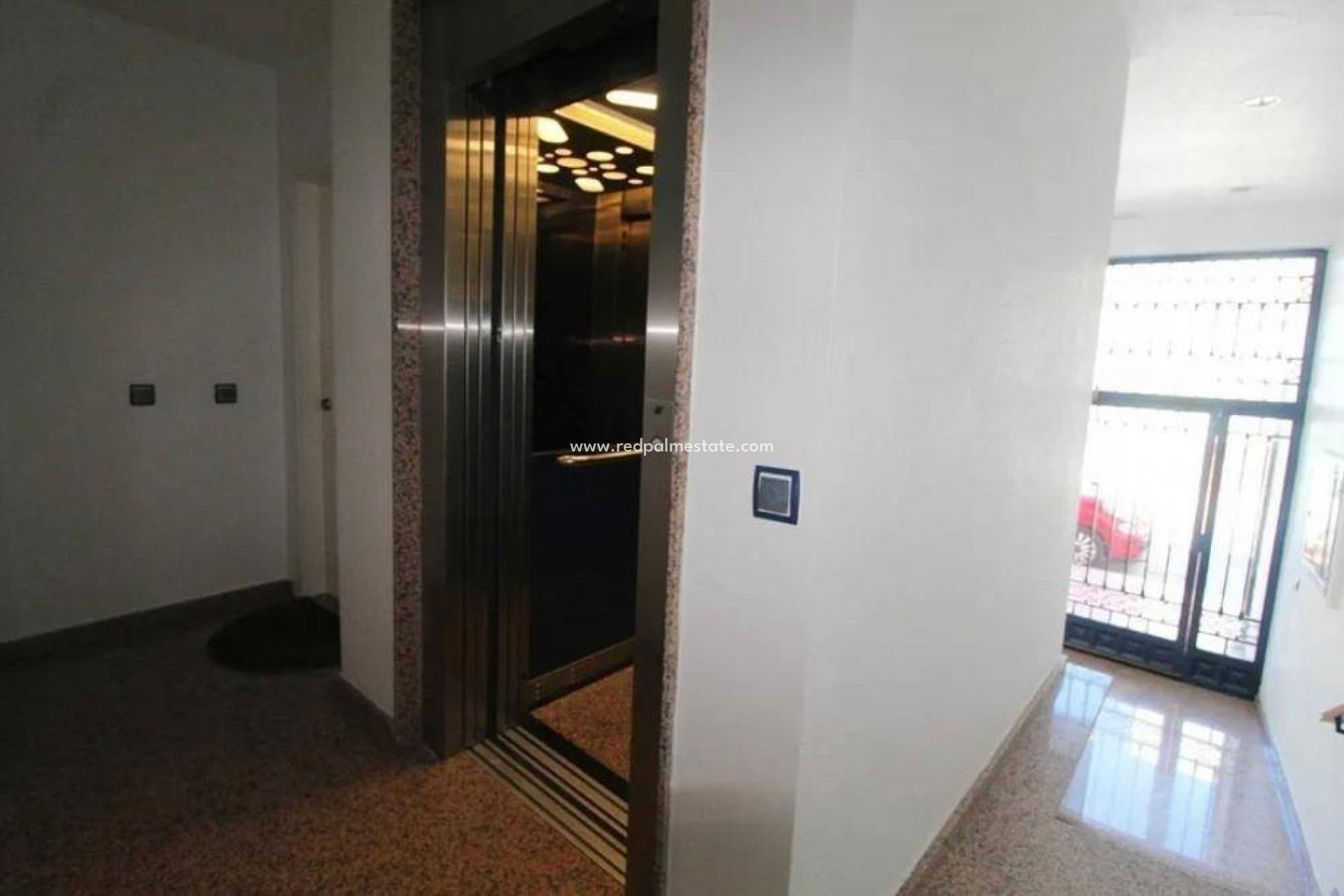 Resale - Apartments -
Torrevieja - Centro Torrevieja