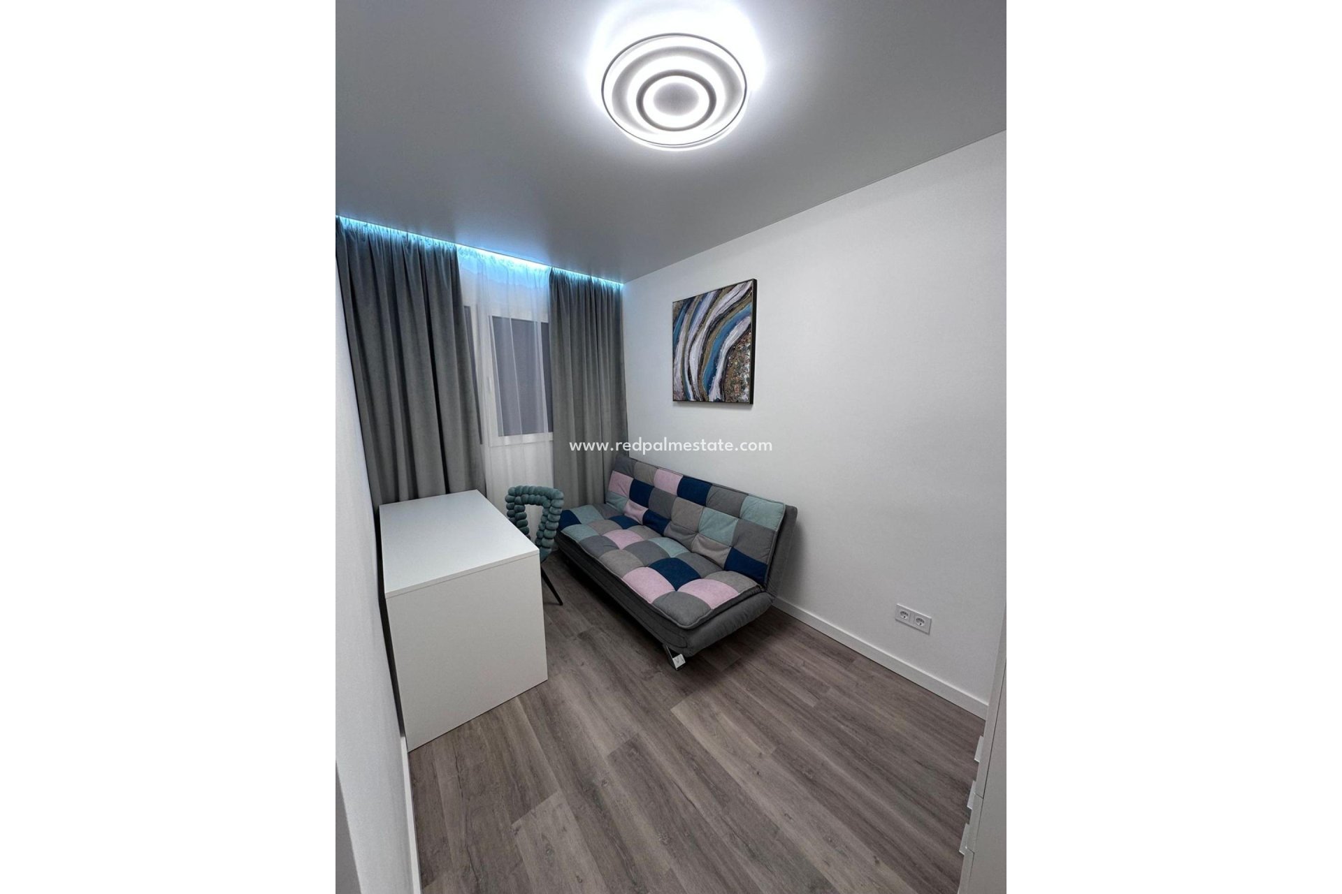 Resale - Apartments -
Torrevieja - Centro Torrevieja