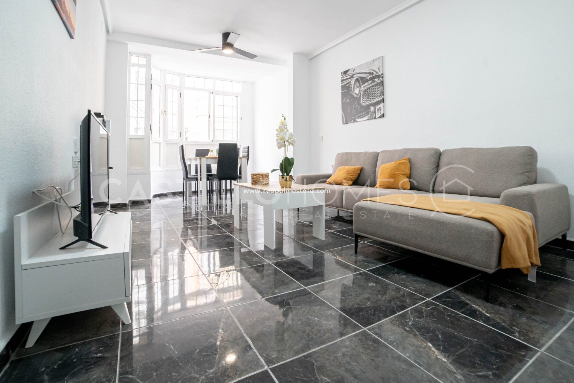 Resale - Apartments -
Torrevieja - Centro Torrevieja