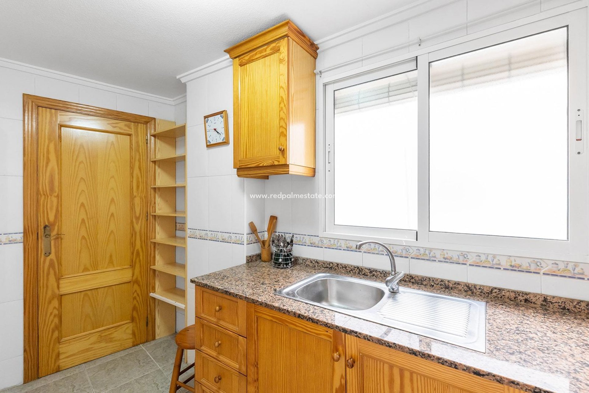 Resale - Apartments -
Torrevieja - Centro Torrevieja