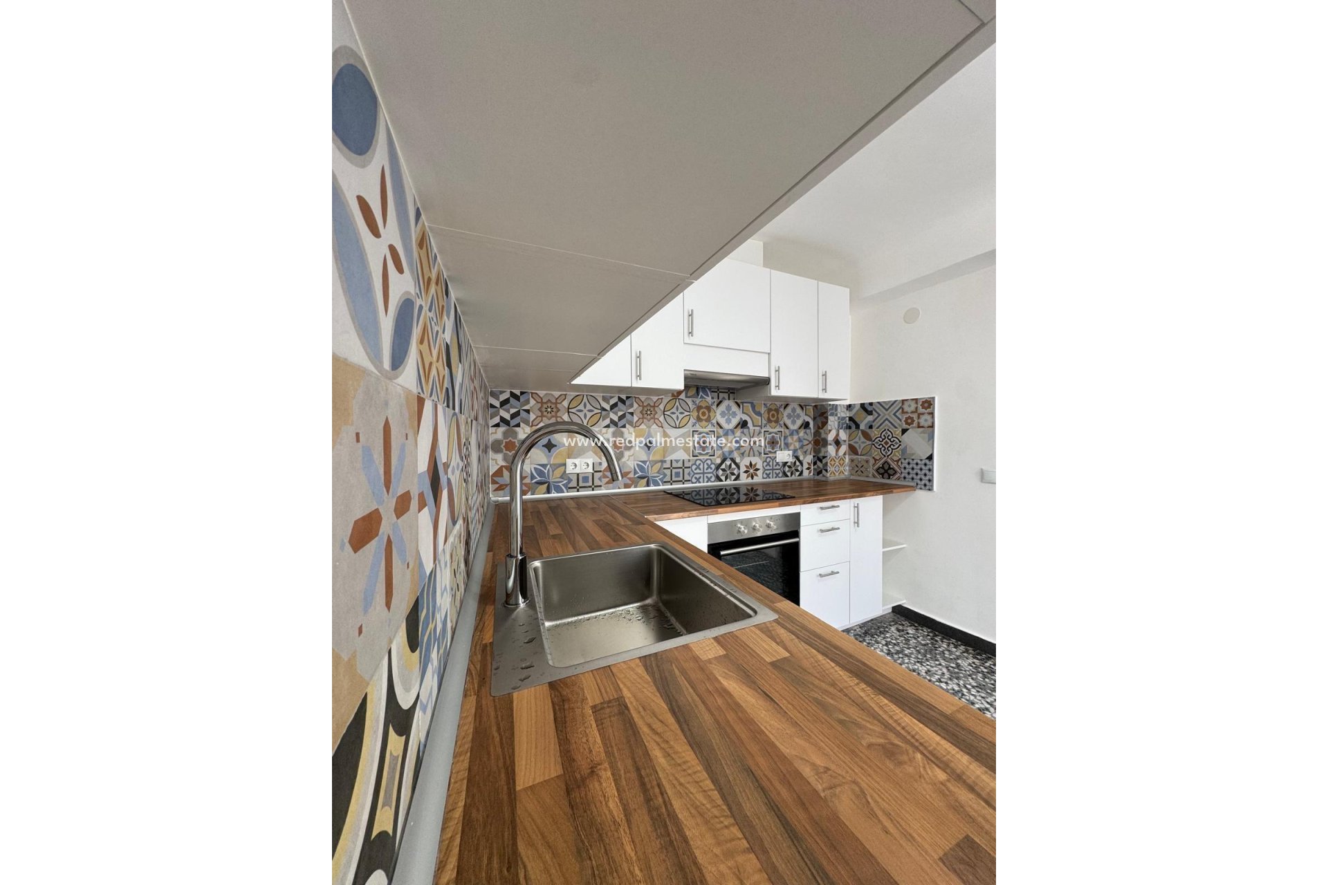 Resale - Apartments -
Torrevieja - Centro Torrevieja