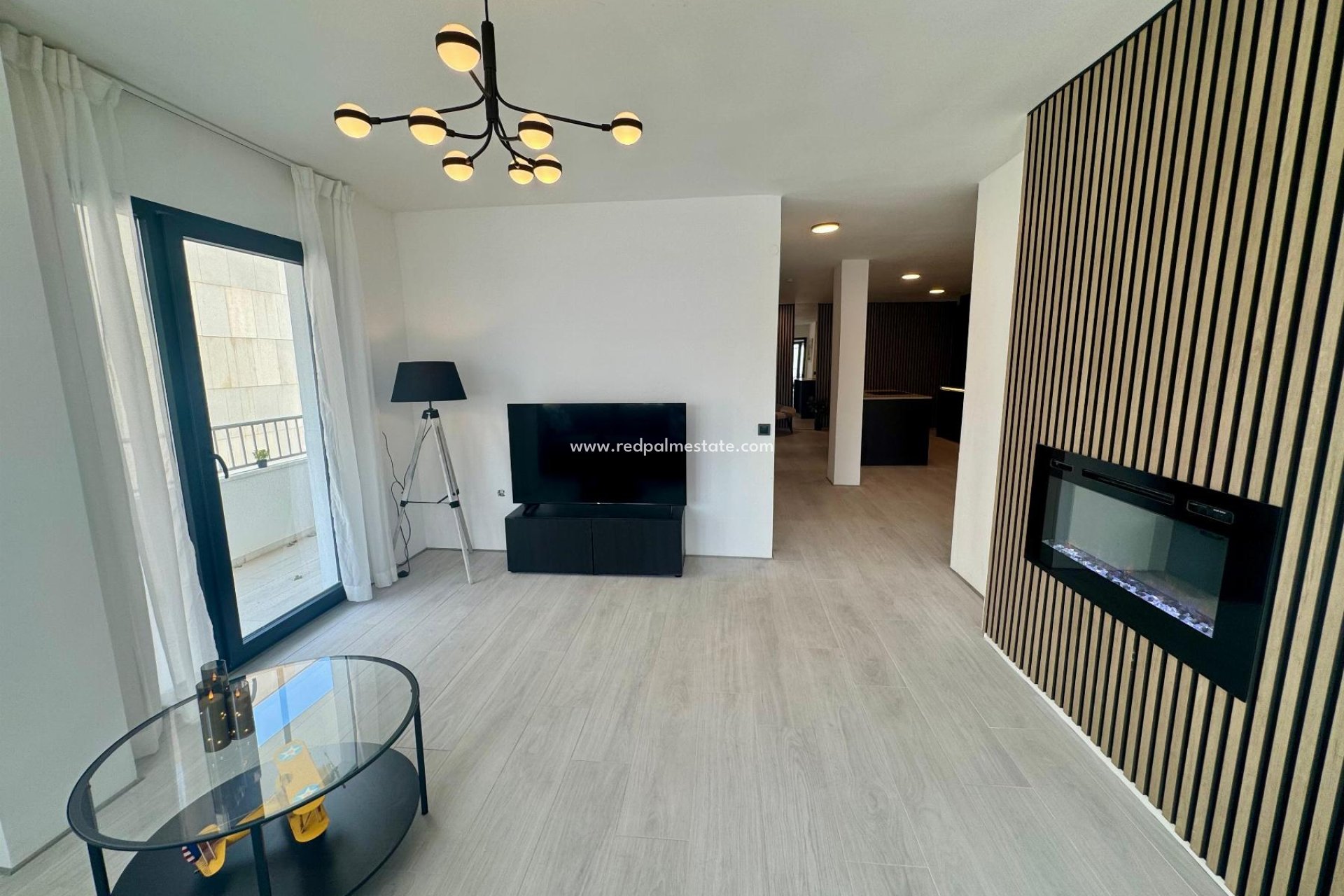 Resale - Apartments -
Torrevieja - Centro Torrevieja