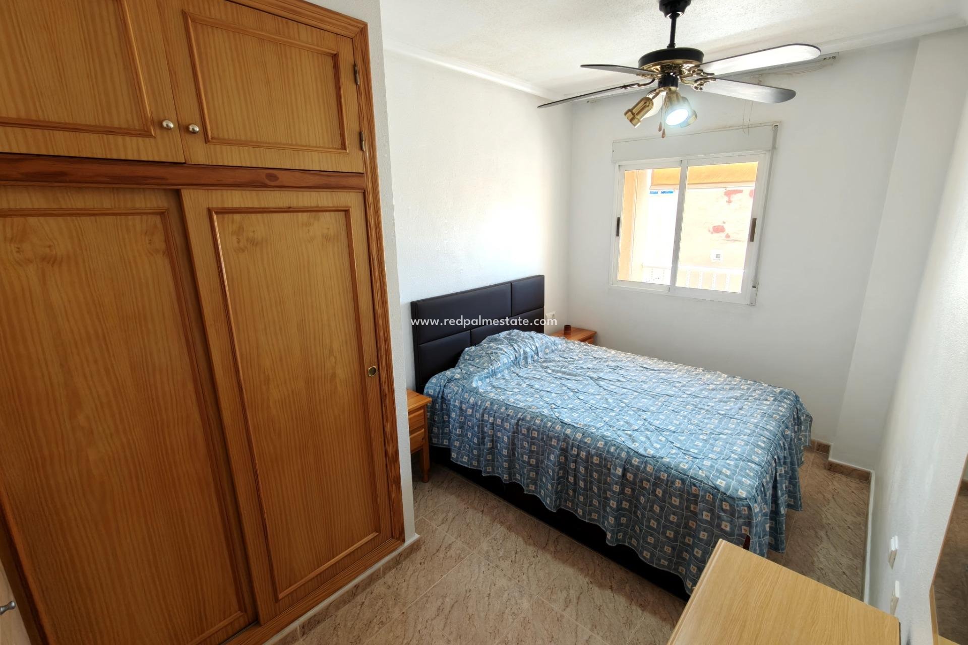 Resale - Apartments -
Torrevieja - Centro Torrevieja