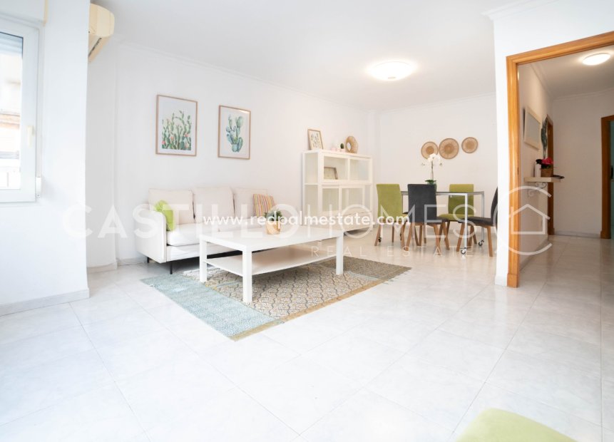 Resale - Apartments -
Torrevieja - Centro Torrevieja
