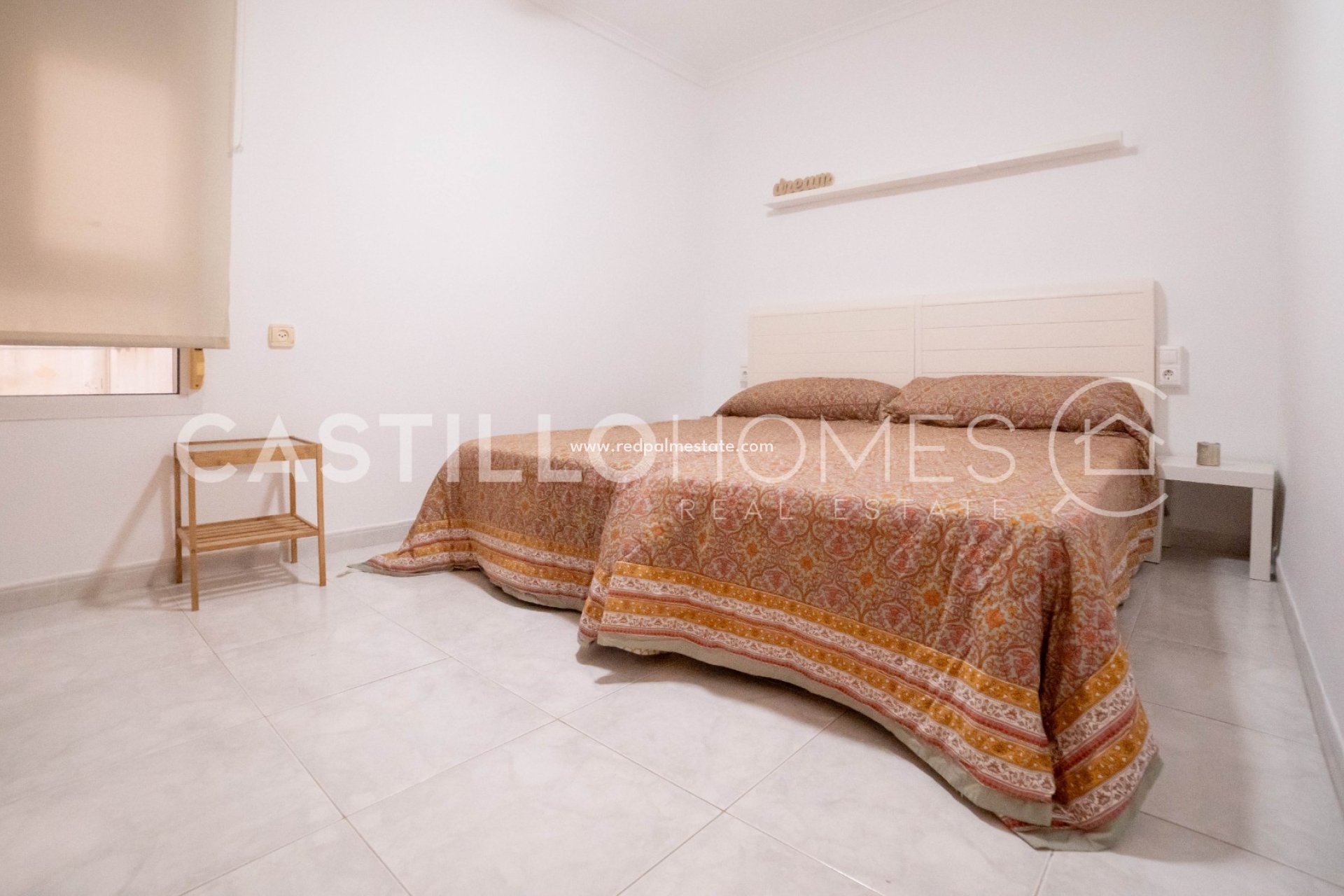 Resale - Apartments -
Torrevieja - Centro Torrevieja