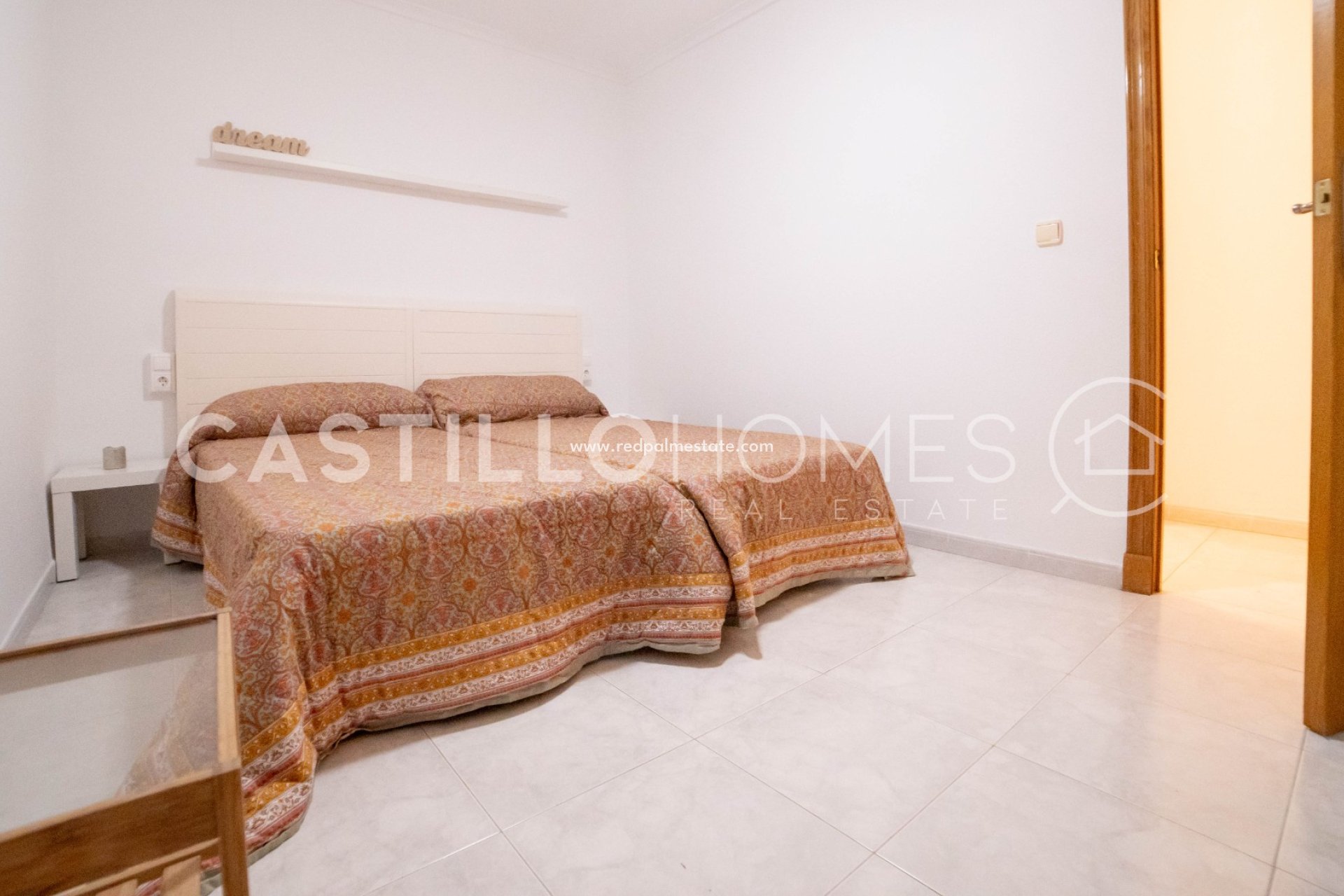 Resale - Apartments -
Torrevieja - Centro Torrevieja