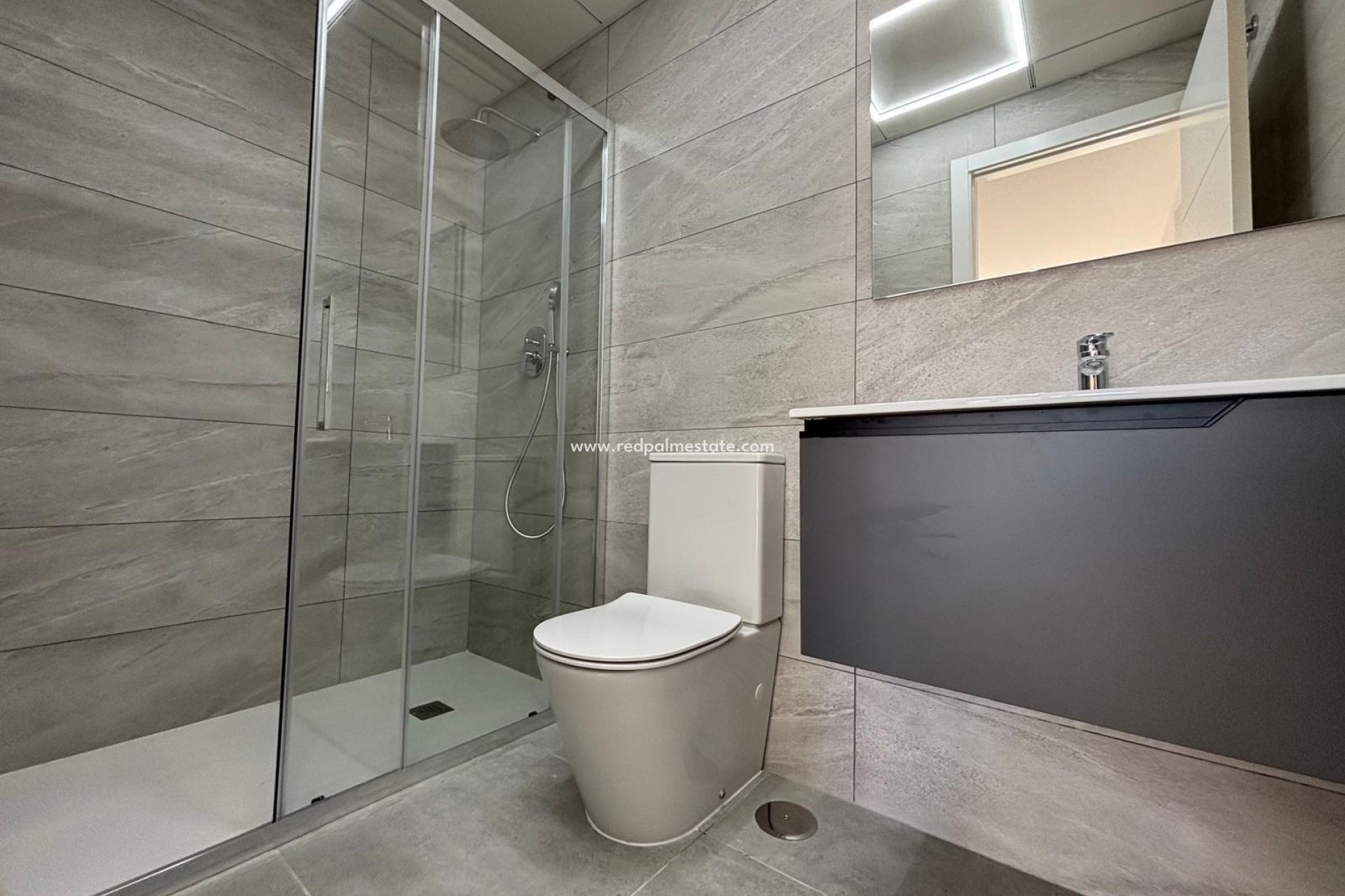 Resale - Apartments -
Torrevieja - Centro Torrevieja