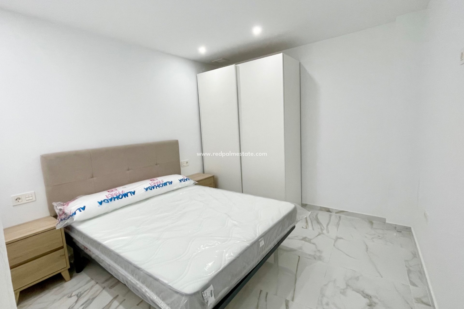 Resale - Apartments -
Torrevieja - Centro Torrevieja