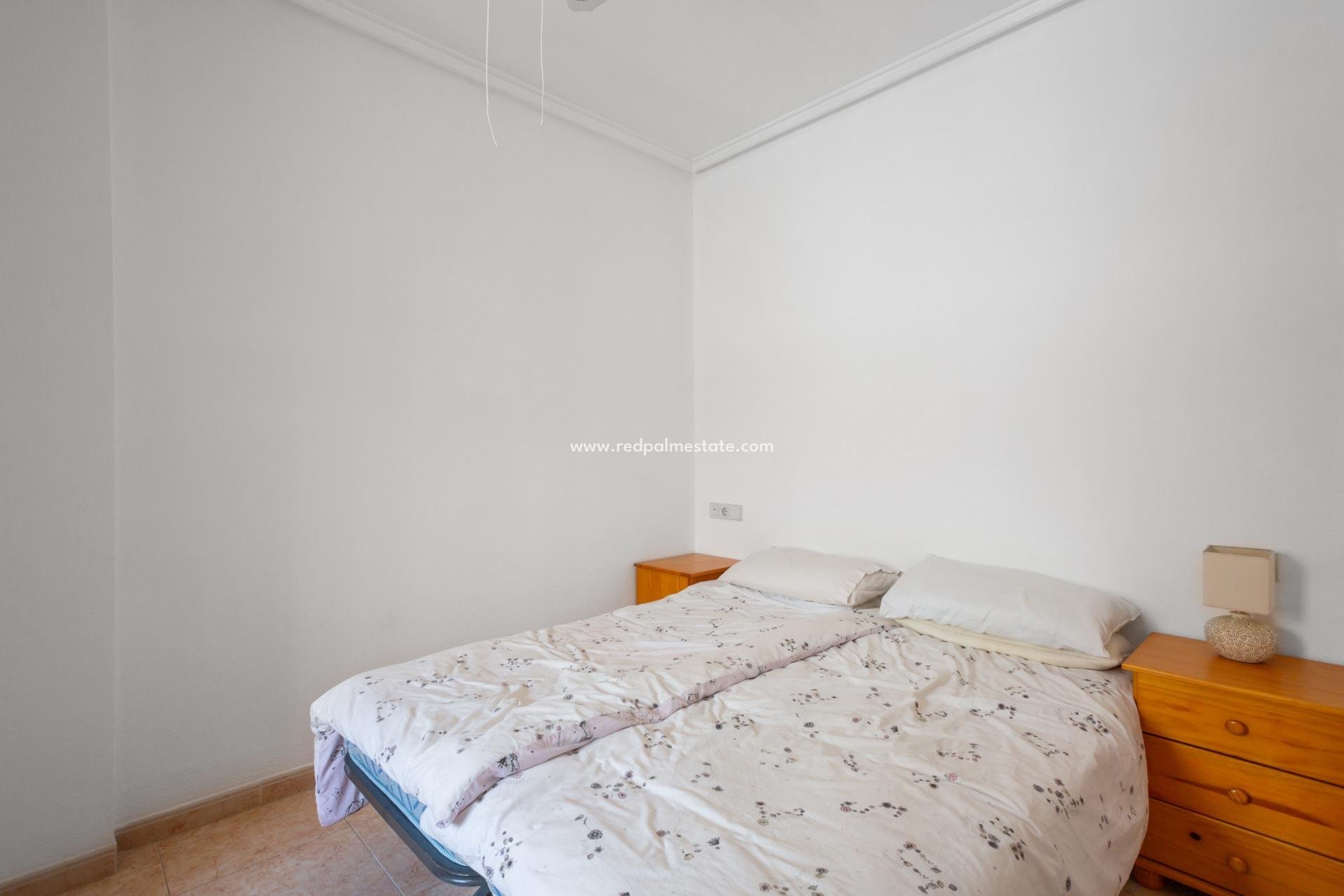 Resale - Apartments -
Torrevieja - Centro Torrevieja