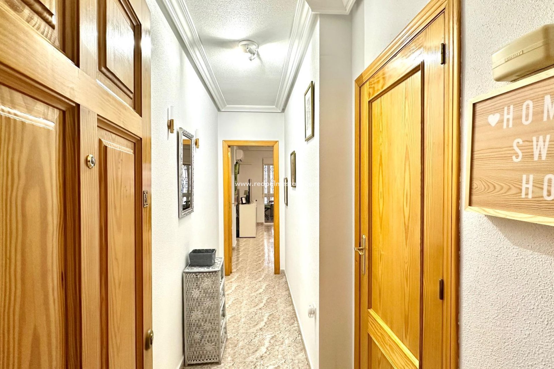 Resale - Apartments -
Torrevieja - Centro Torrevieja