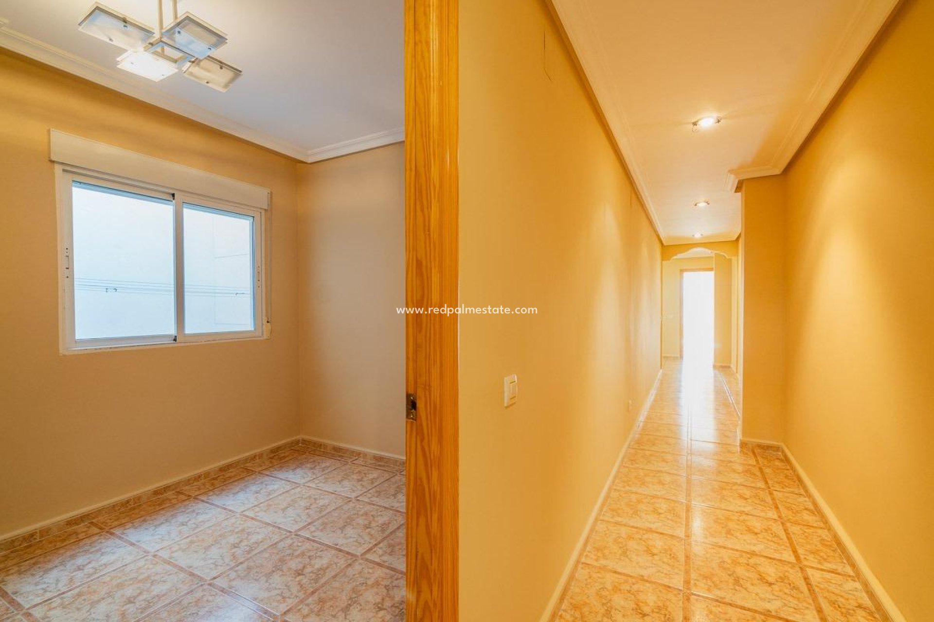 Resale - Apartments -
Torrevieja - Centro Torrevieja