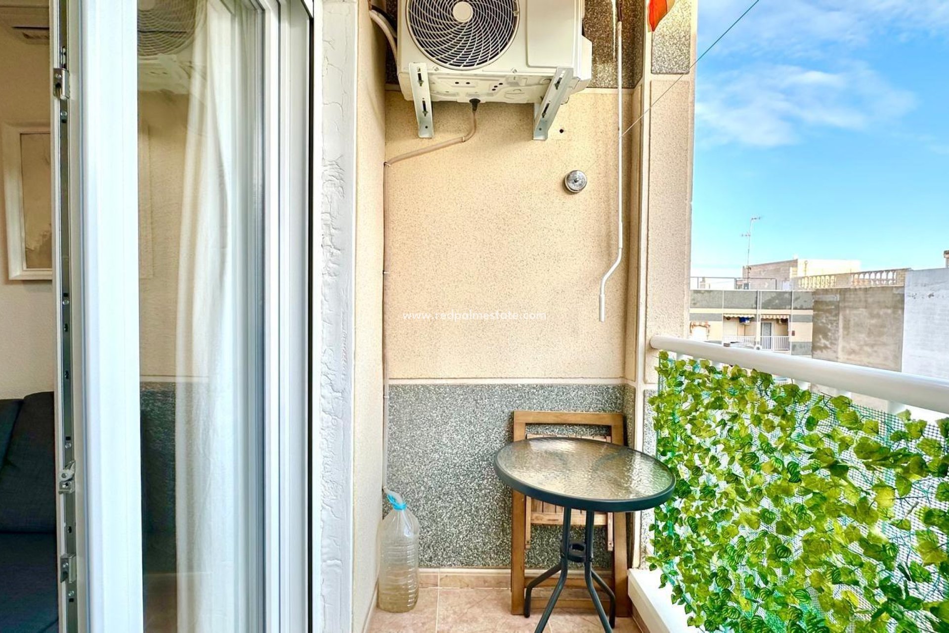 Resale - Apartments -
Torrevieja - Centro Torrevieja