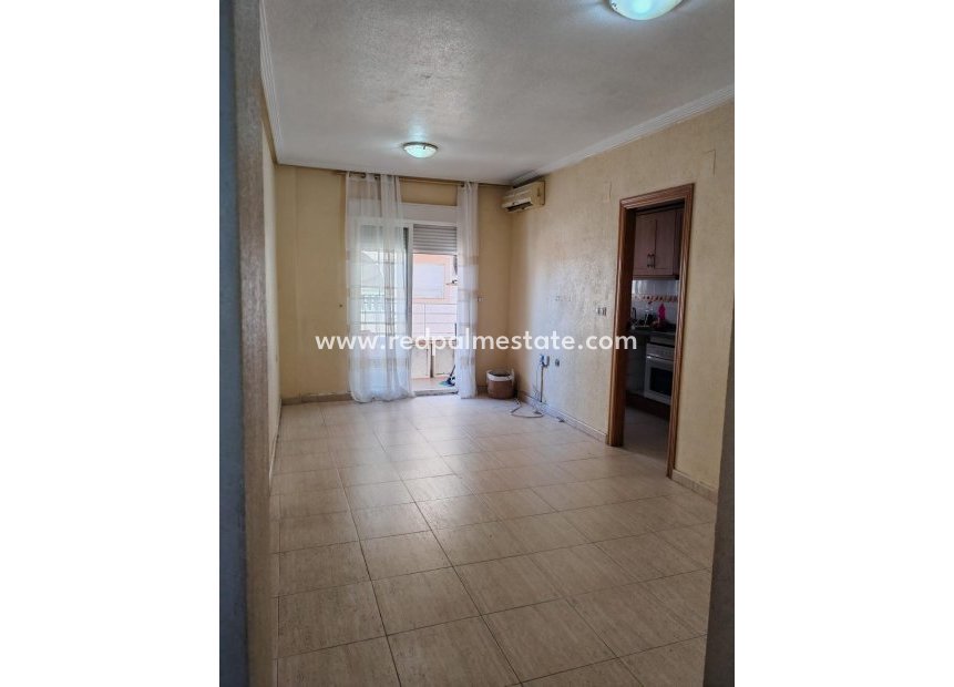 Resale - Apartments -
Torrevieja - Centro Torrevieja