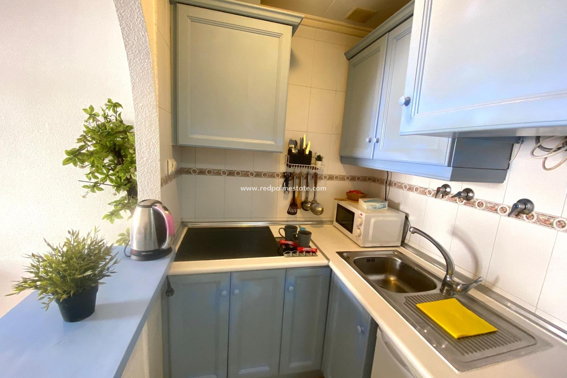 Resale - Apartments -
Torrevieja - Centro Torrevieja