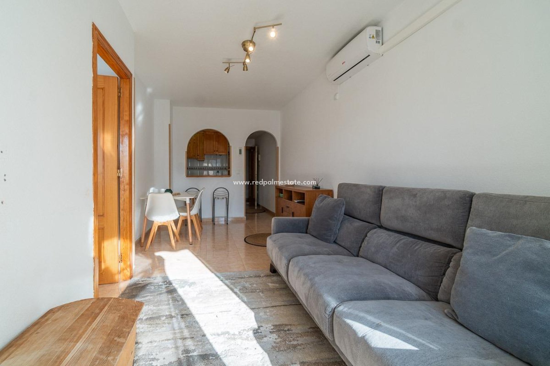 Resale - Apartments -
Torrevieja - Centro Torrevieja