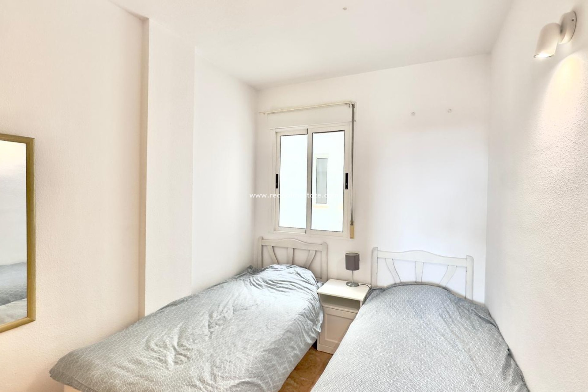 Resale - Apartments -
Torrevieja - Centro Torrevieja