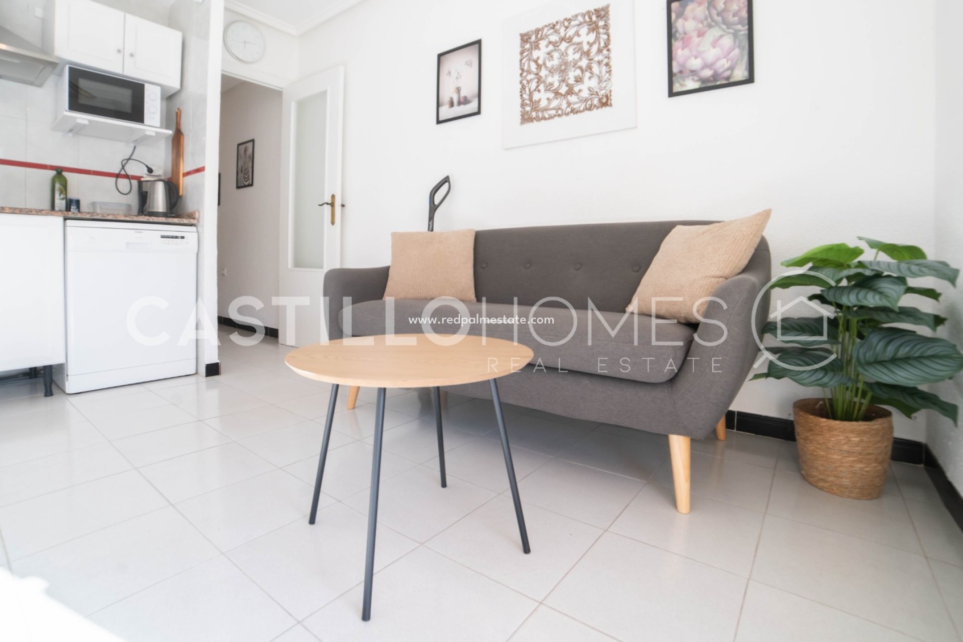 Resale - Apartments -
Torrevieja - Centro Torrevieja