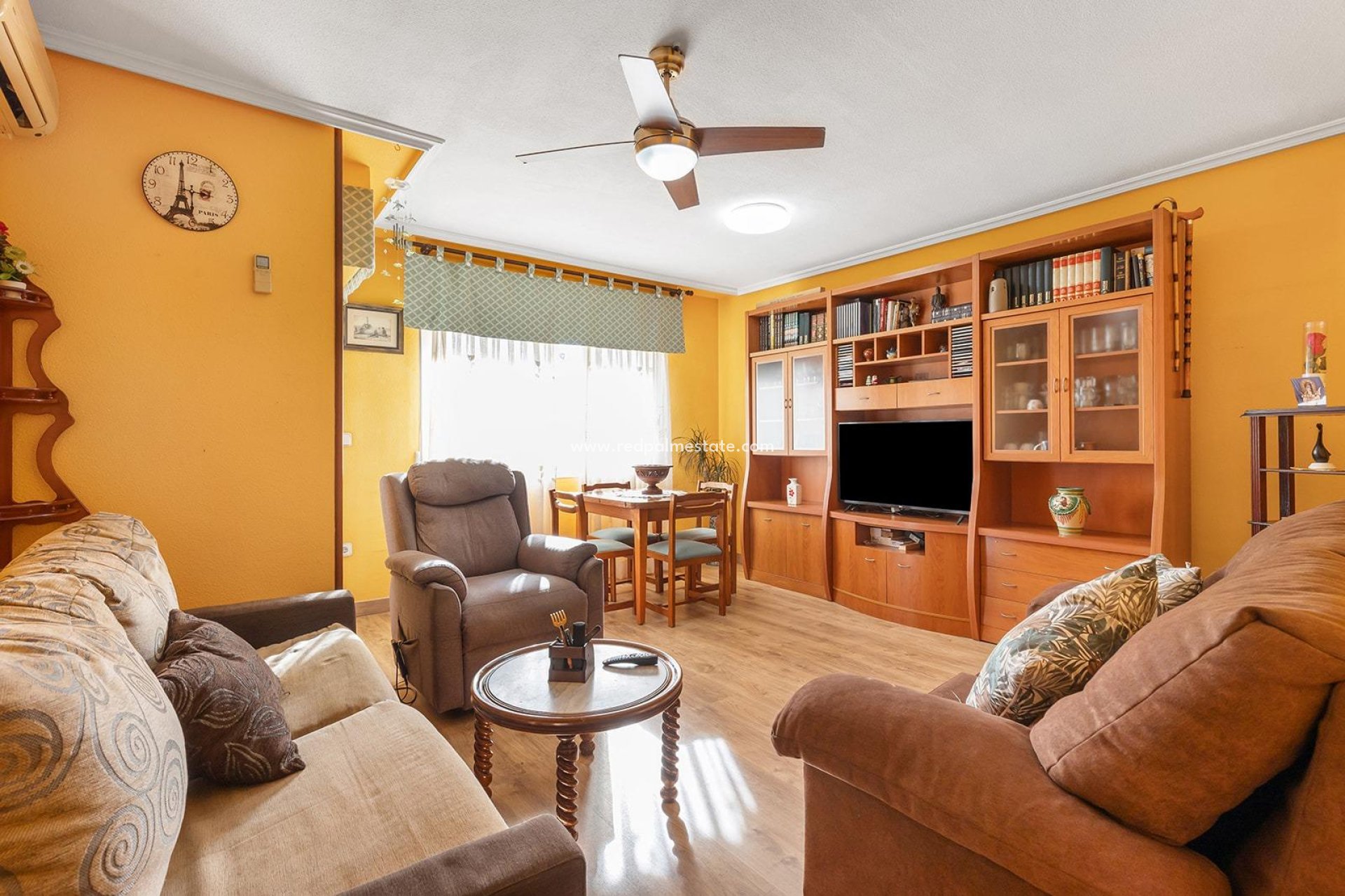 Resale - Apartments -
Torrevieja - Centro Torrevieja