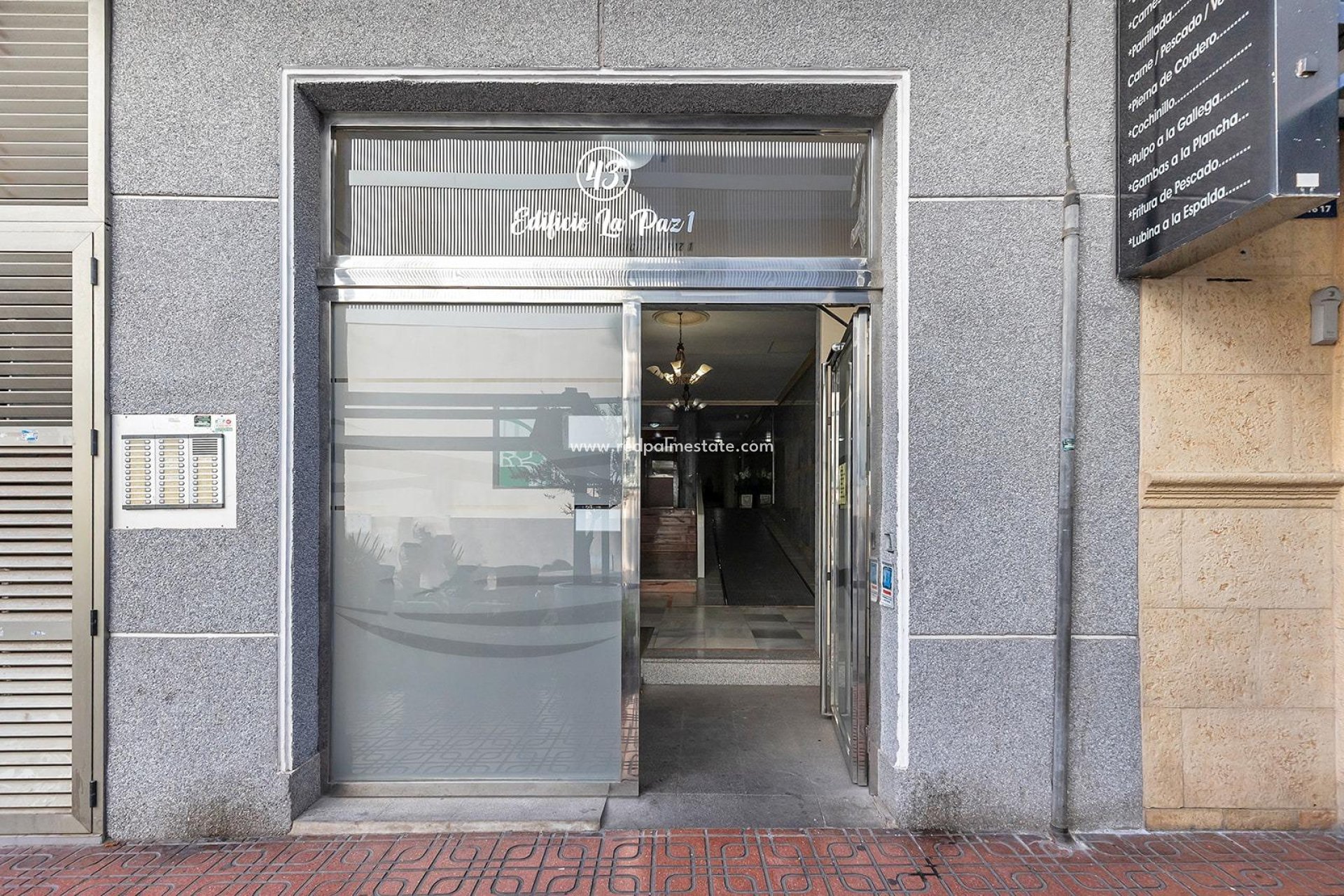 Resale - Apartments -
Torrevieja - Centro Torrevieja