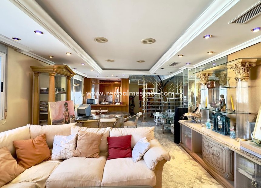 Resale - Apartments -
Torrevieja - Centro Torrevieja