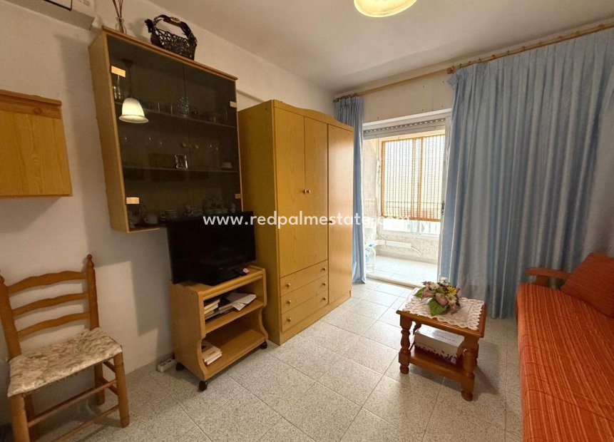Resale - Apartments -
Torrevieja - Centro Torrevieja