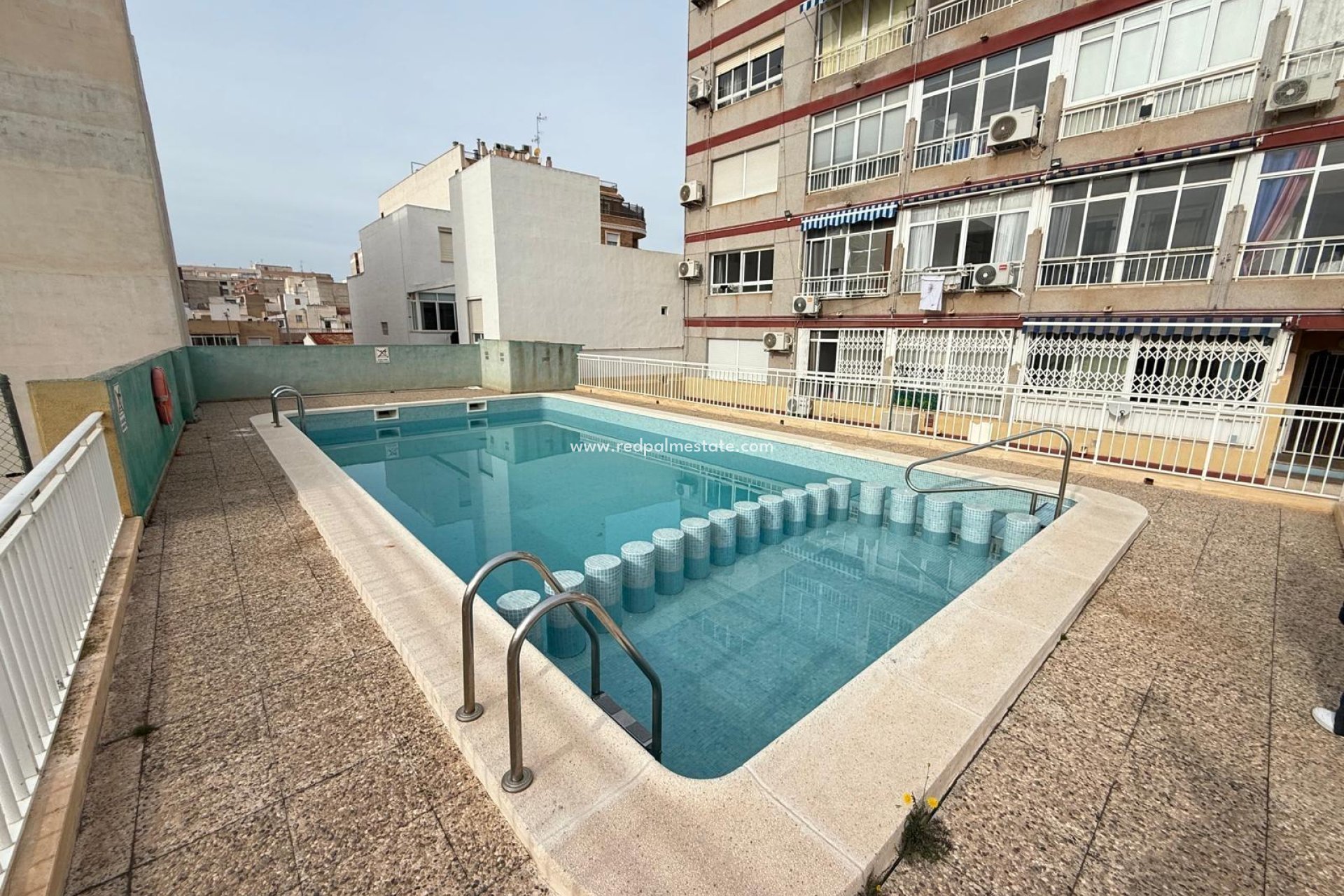 Resale - Apartments -
Torrevieja - Centro Torrevieja