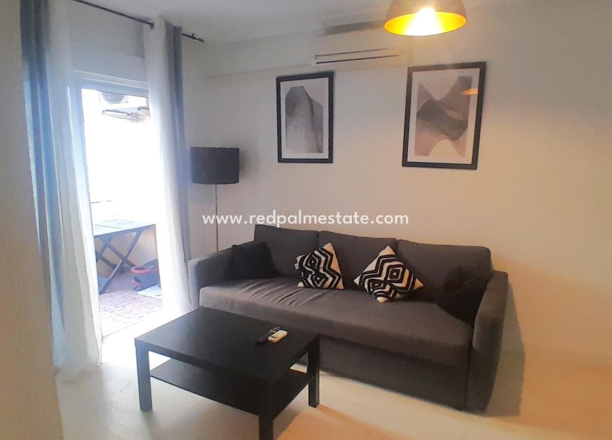 Resale - Apartments -
Torrevieja - Centro Torrevieja