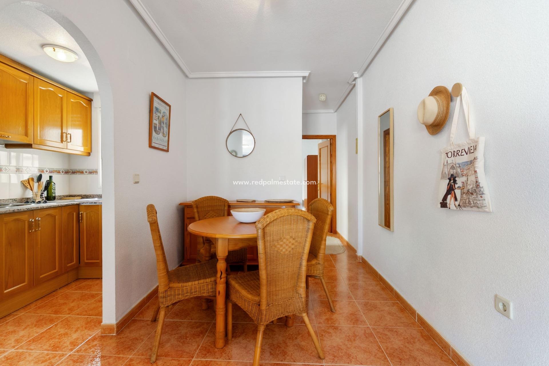 Resale - Apartments -
Torrevieja - Centro Torrevieja