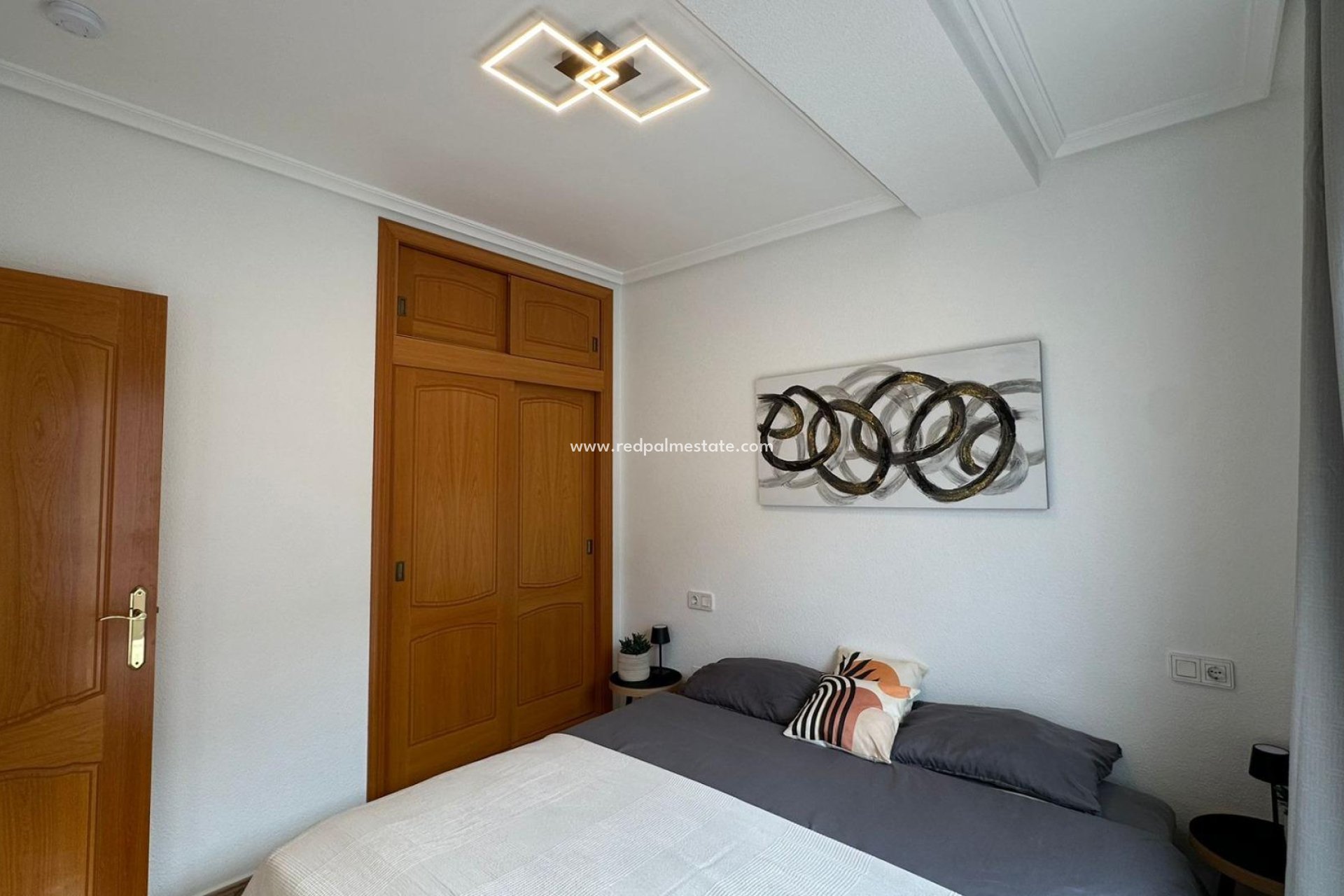 Resale - Apartments -
Torrevieja - Centro Torrevieja