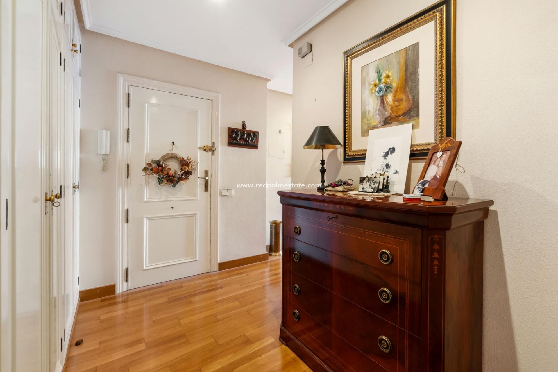 Resale - Apartments -
Torrevieja - Centro Torrevieja