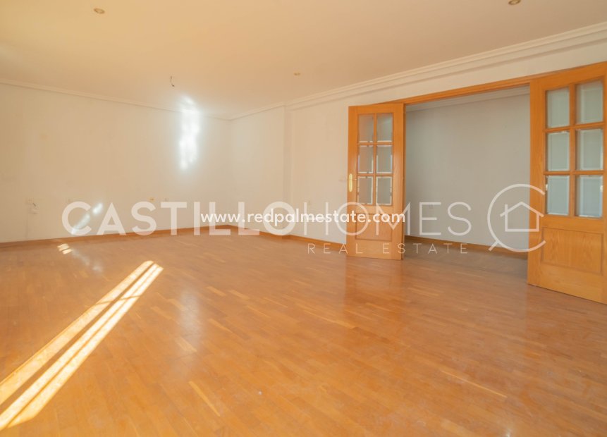 Resale - Apartments -
Torrevieja - Centro Torrevieja