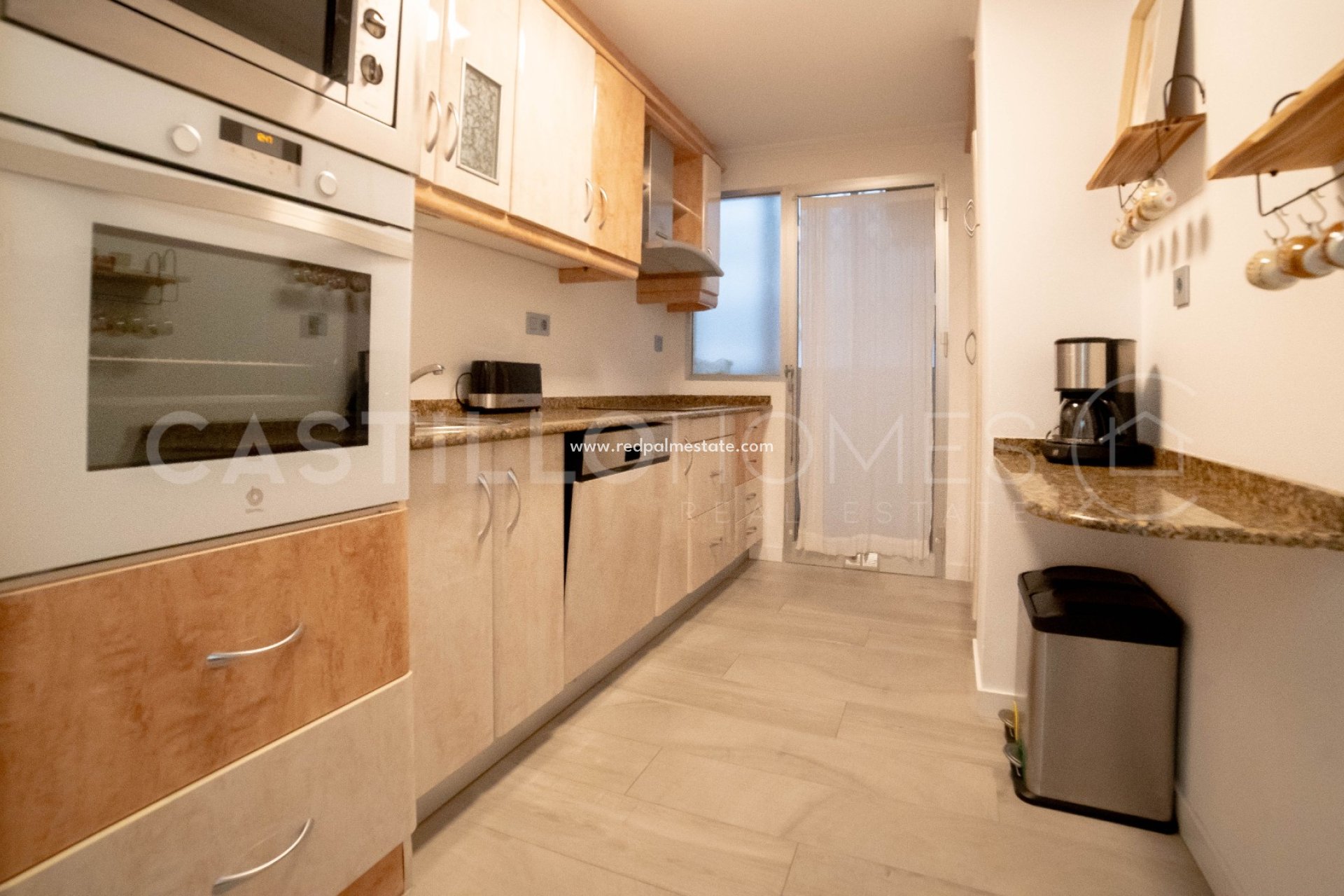 Resale - Apartments -
Torrevieja - Centro Torrevieja