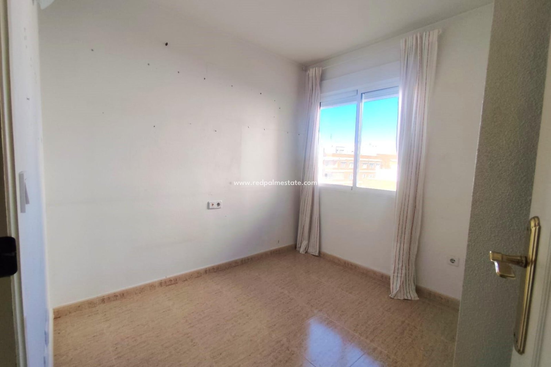 Resale - Apartments -
Torrevieja - Centro Torrevieja