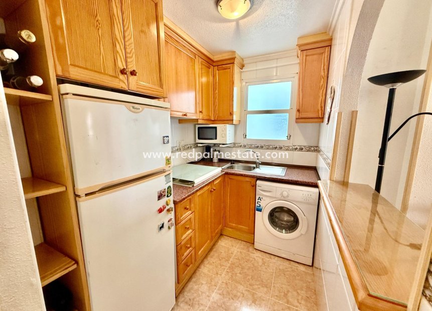 Resale - Apartments -
Torrevieja - Centro Torrevieja