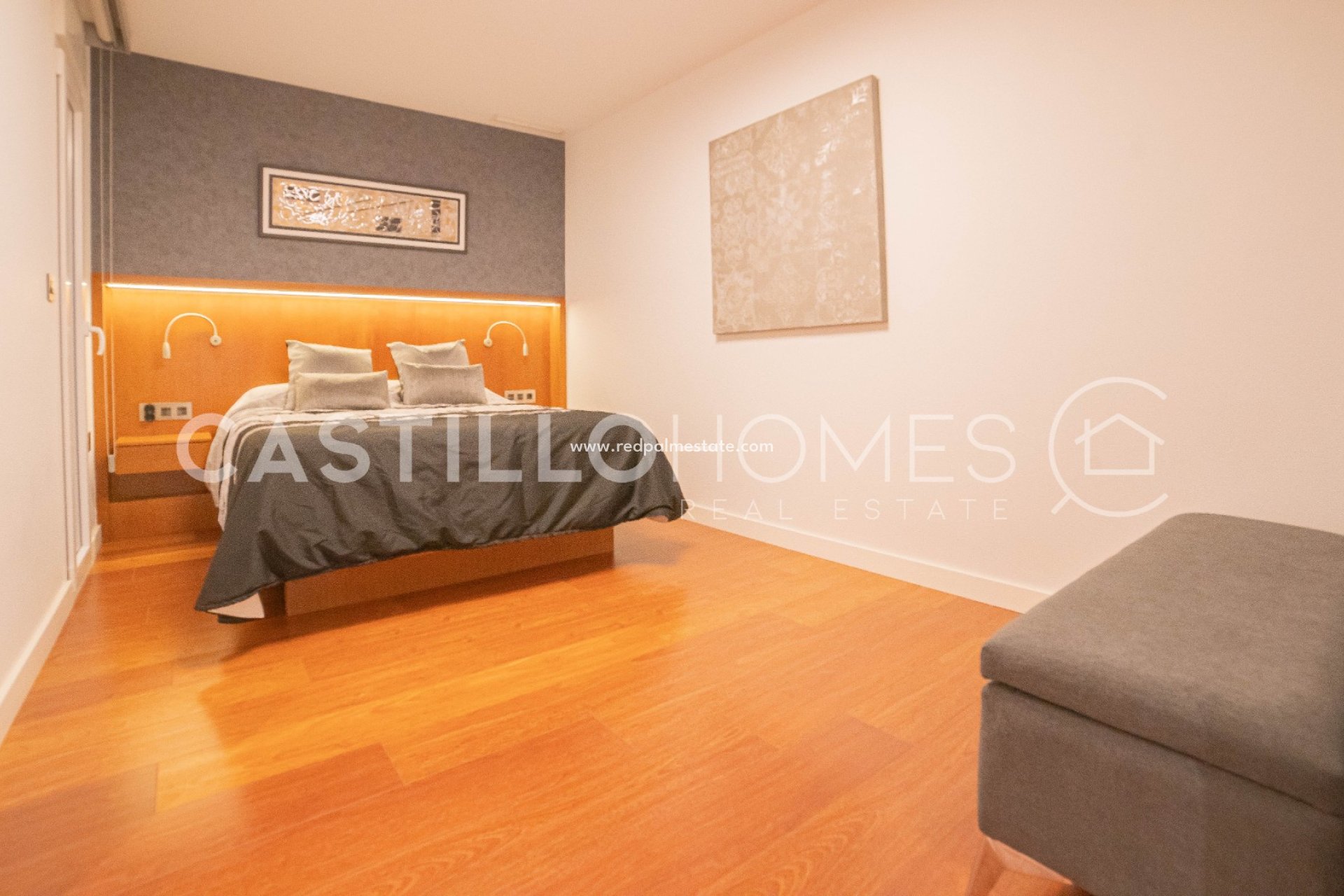 Resale - Apartments -
Torrevieja - Centro Torrevieja