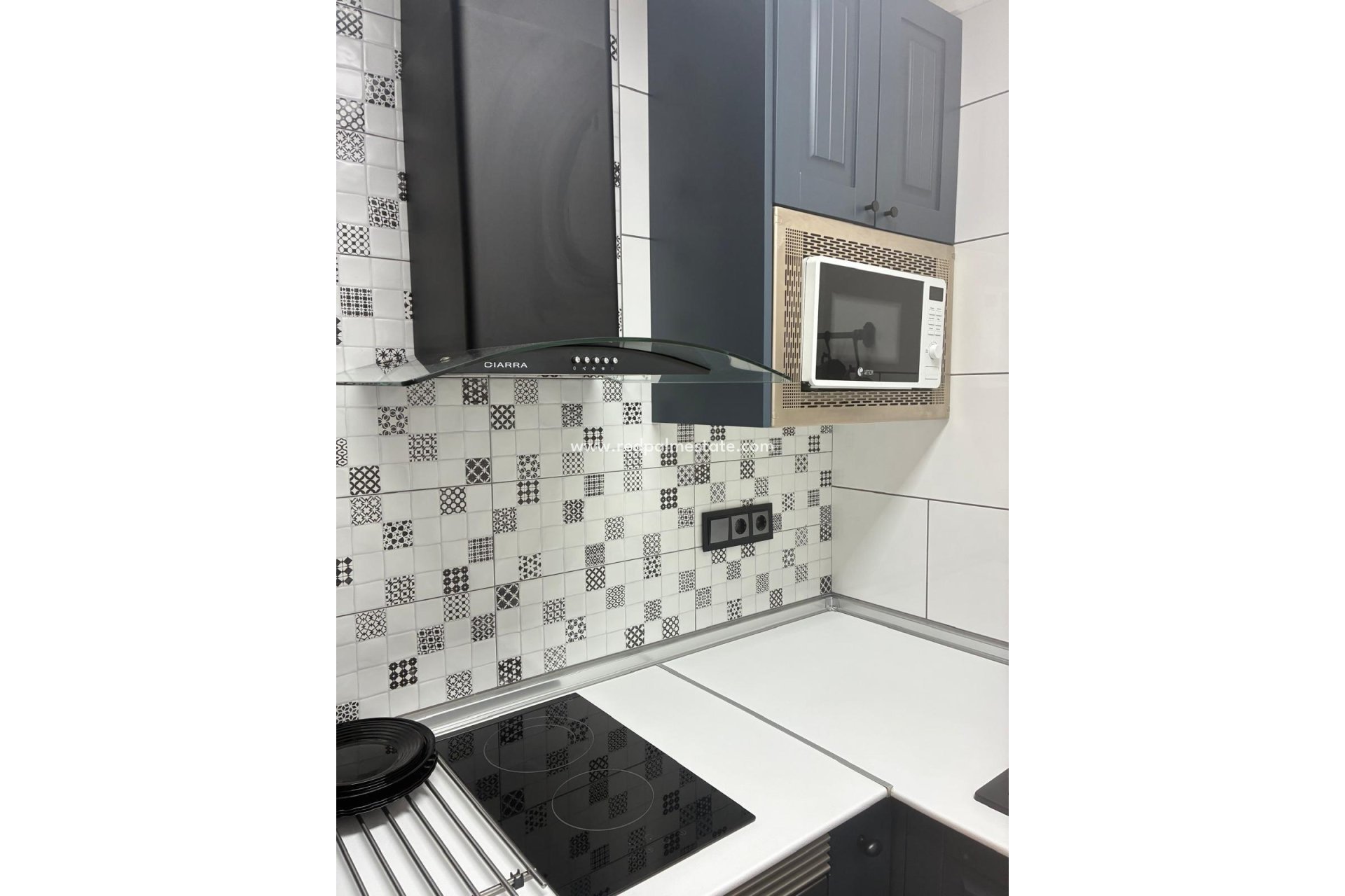 Resale - Apartments -
Torrevieja - Centro Torrevieja