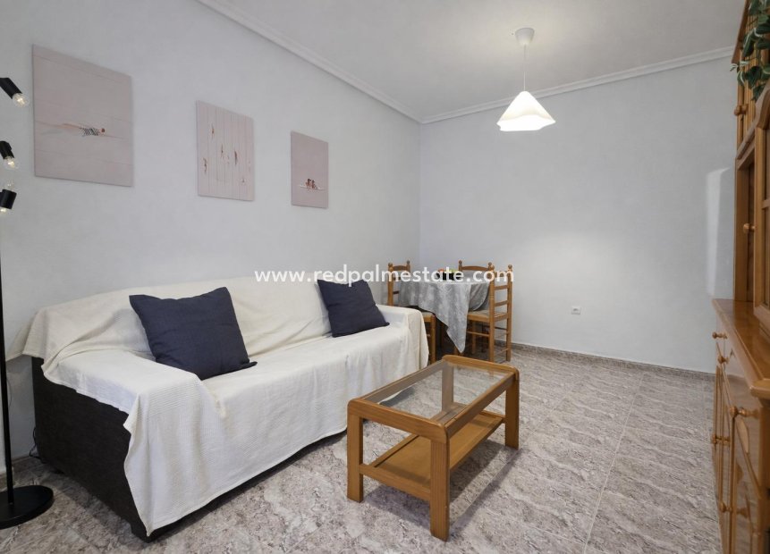 Resale - Apartments -
Torrevieja - Centro Torrevieja