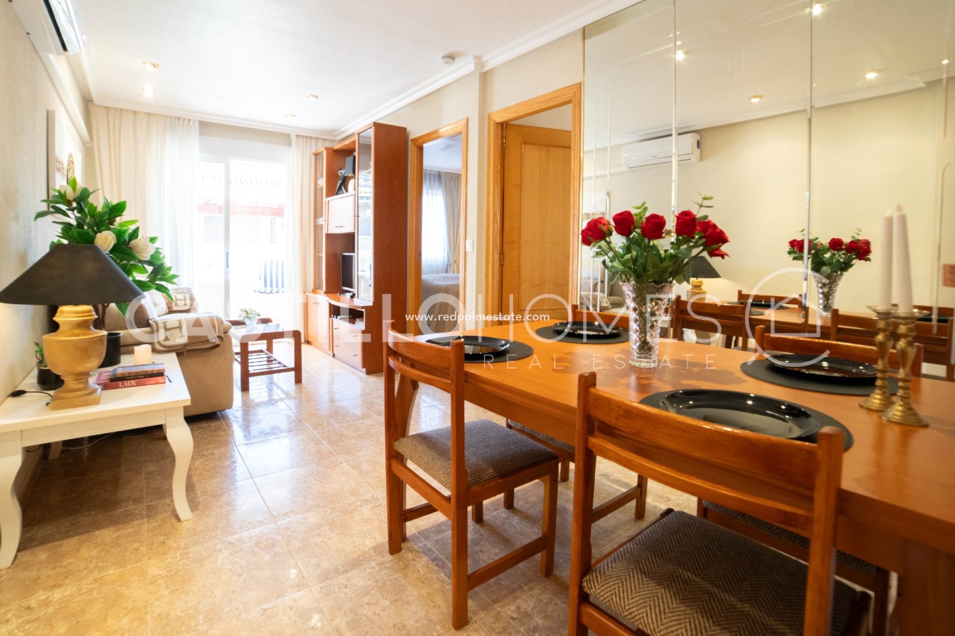 Resale - Apartments -
Torrevieja - Centro Torrevieja